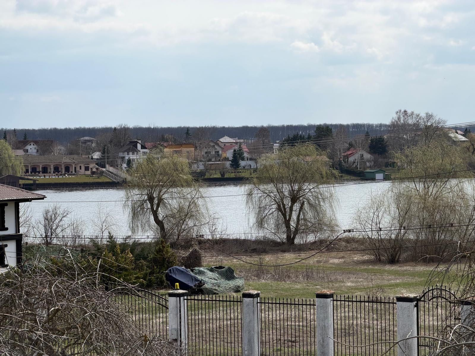 Teren Sangov/Izvorani Lac - imagine 1