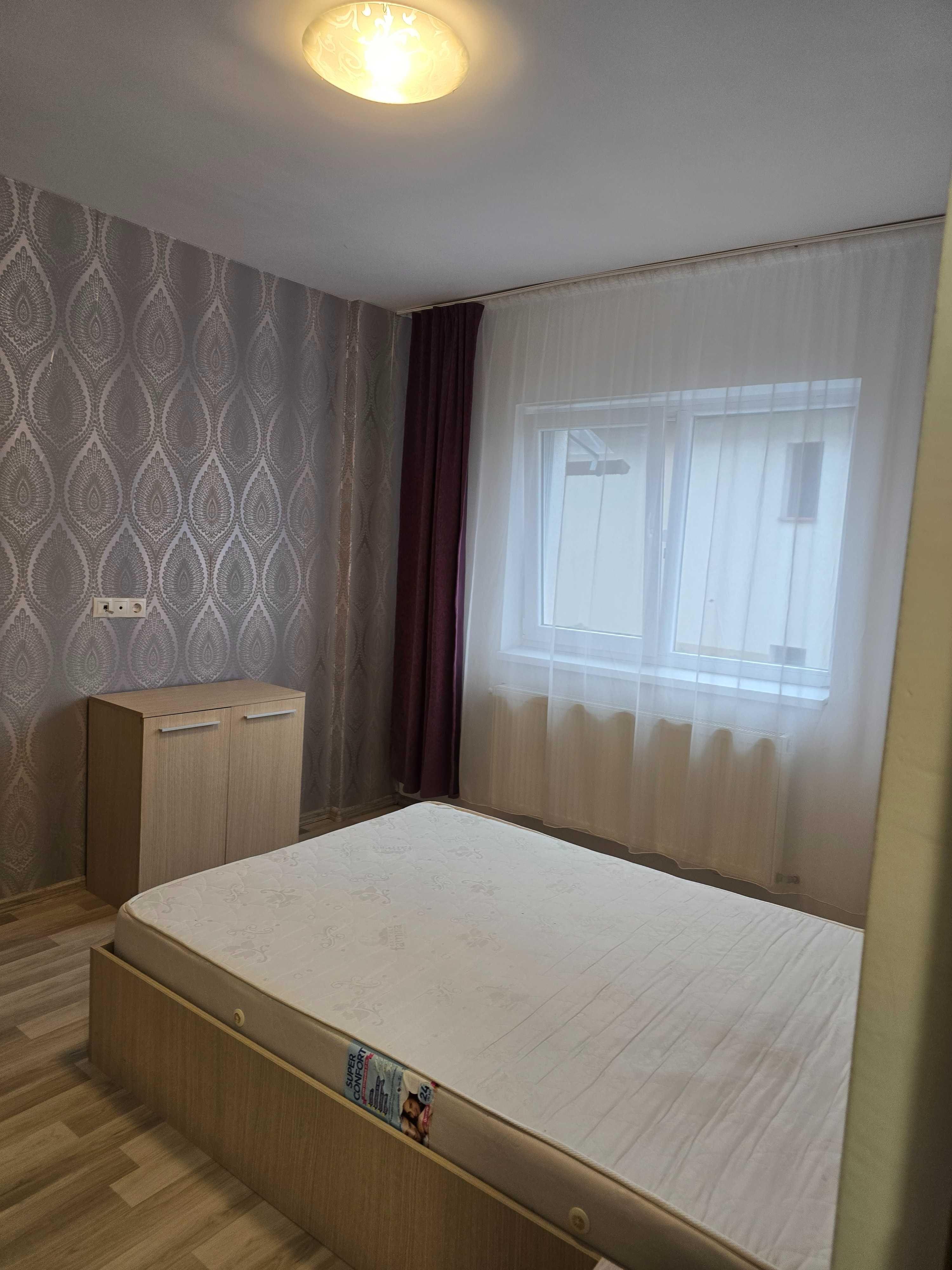 Pers fiz inch ap doua camere decomandate cu parcare etaj 1