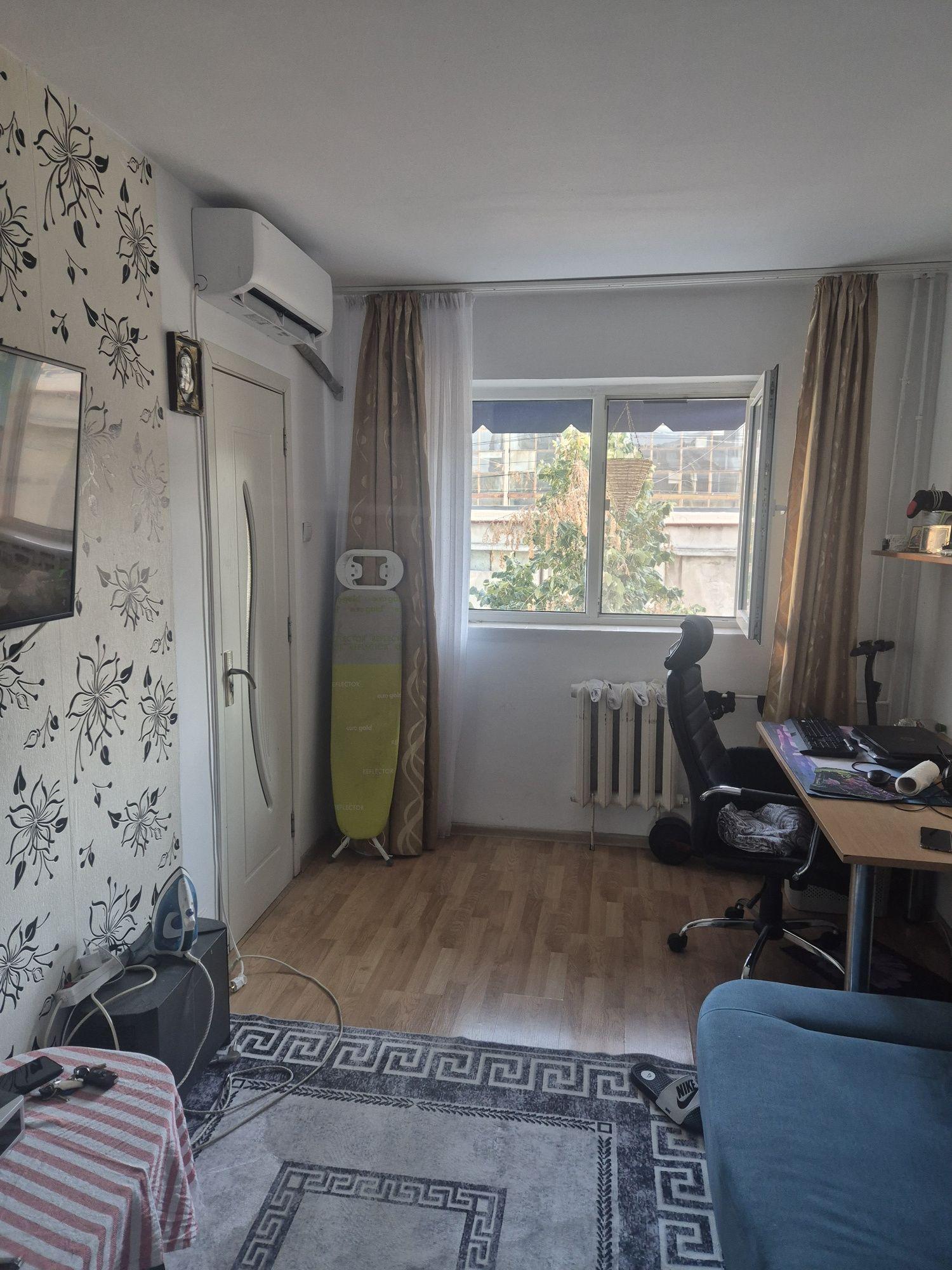 Garsoniera de vânzare - imagine 1