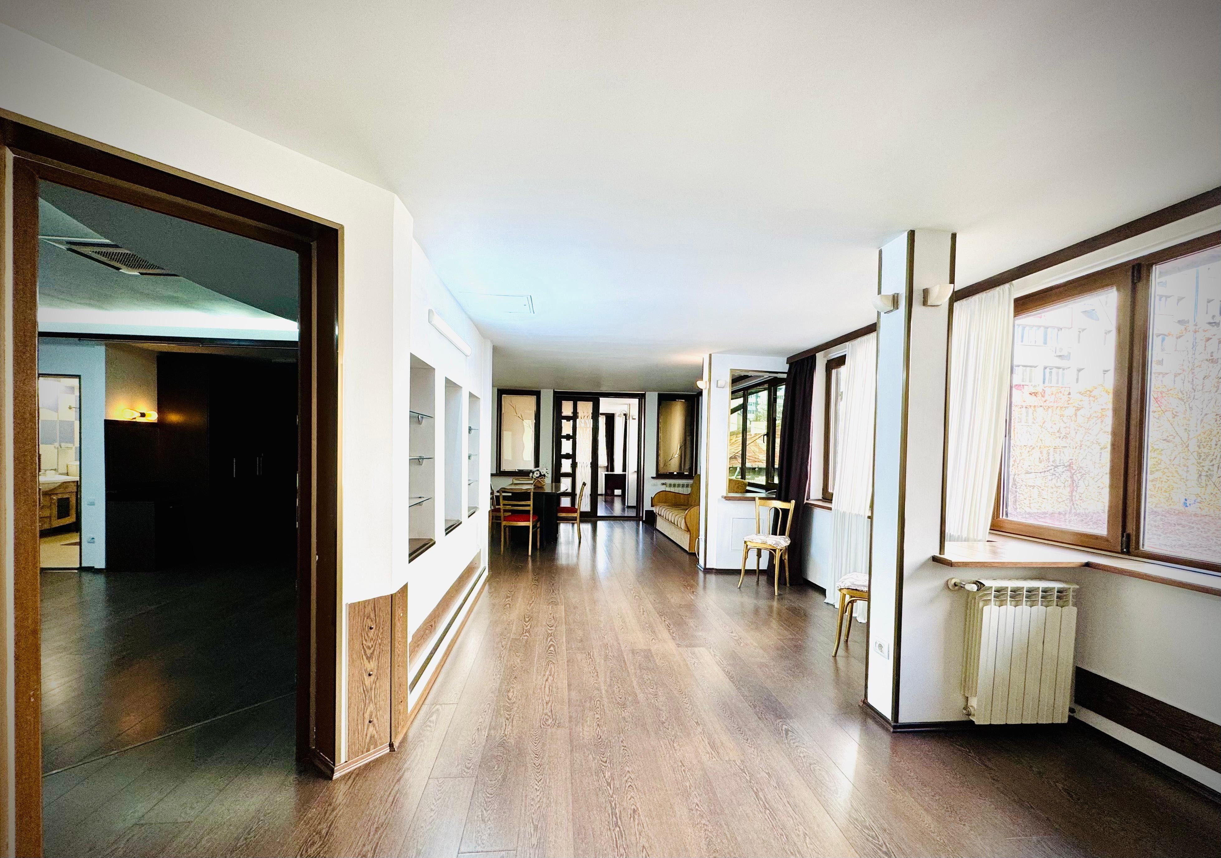 Proprietar!Apt lux spatios, centru,pet friendly, echipat + loc parcare - imagine 1