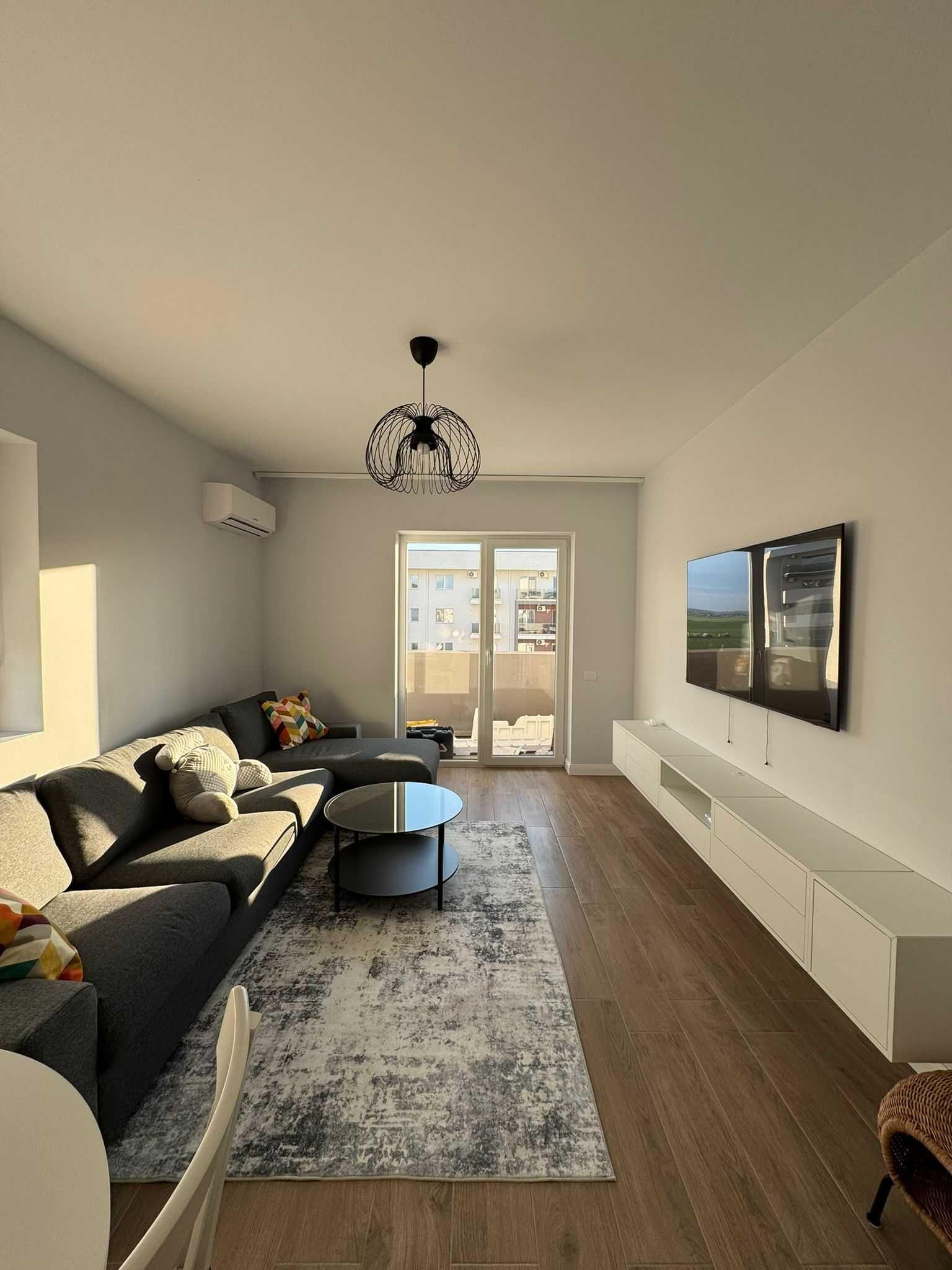 Apartament 3 camere de închiriat – spațios, luminos, ideal pentru familie sau cuplu