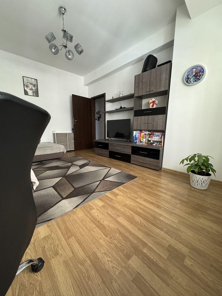 Apartament 2 camere Pacii ( direct propietar)