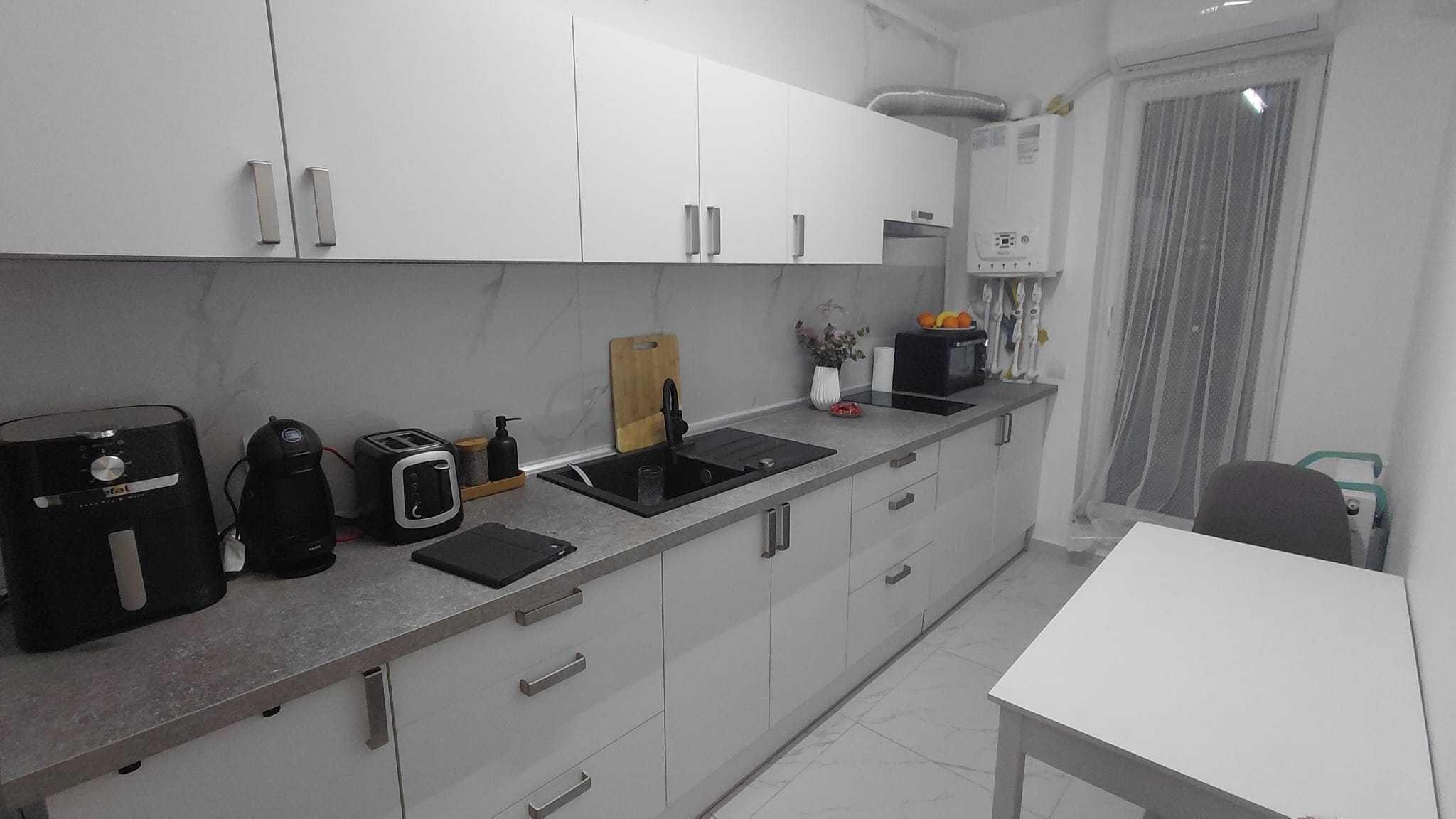 Garsoniera Militari Residence complet utilata et 3/5 - imagine 1