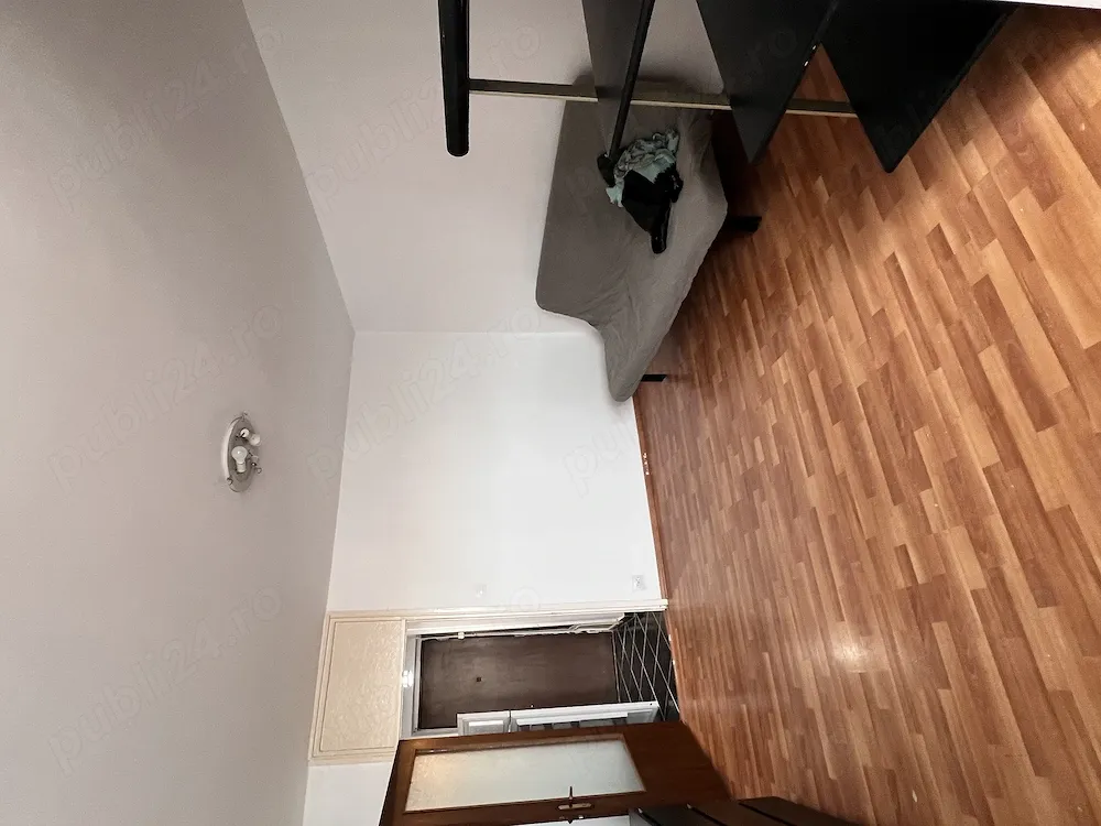 Vând garsonieră zona Iancului Avrig