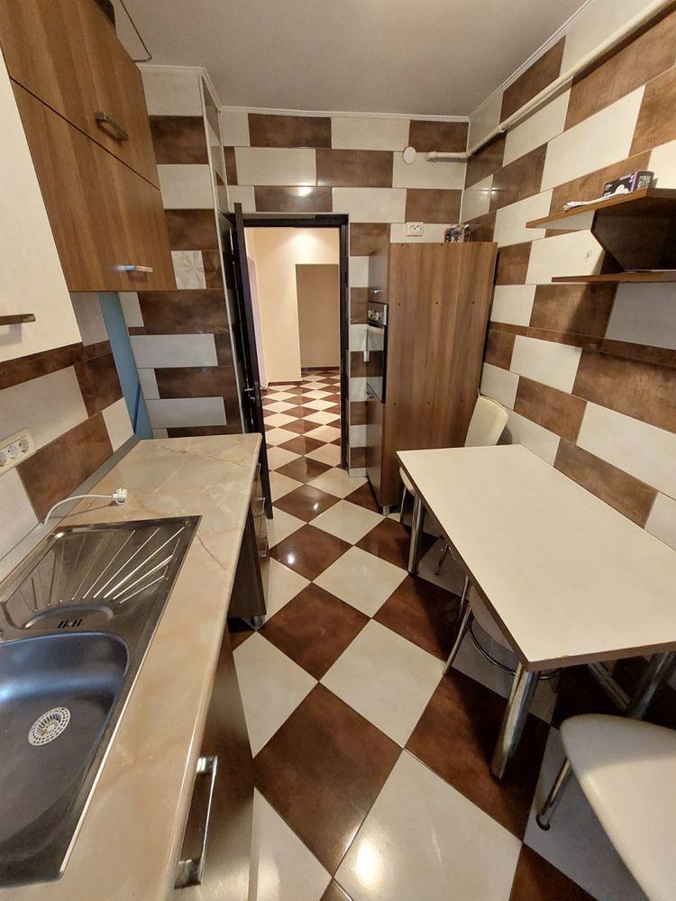 De inchiriat  apartamentin Craiovei-Pitesti