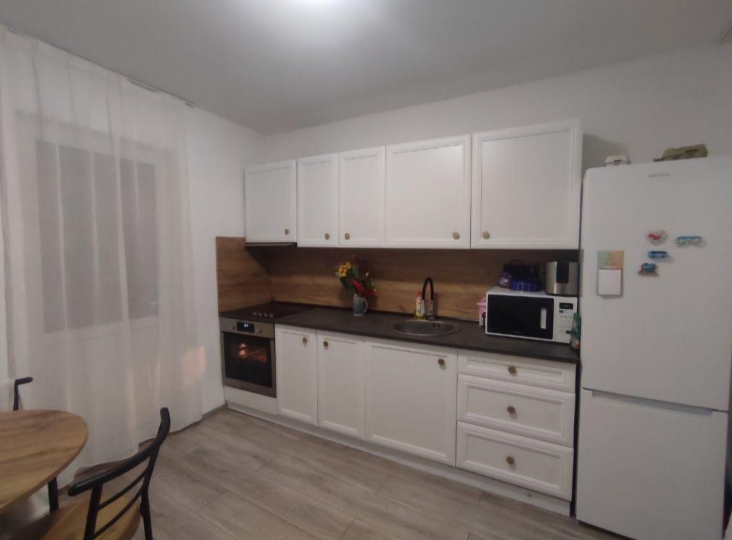 Vând casă Albota P+1E sub prețul unui apartament