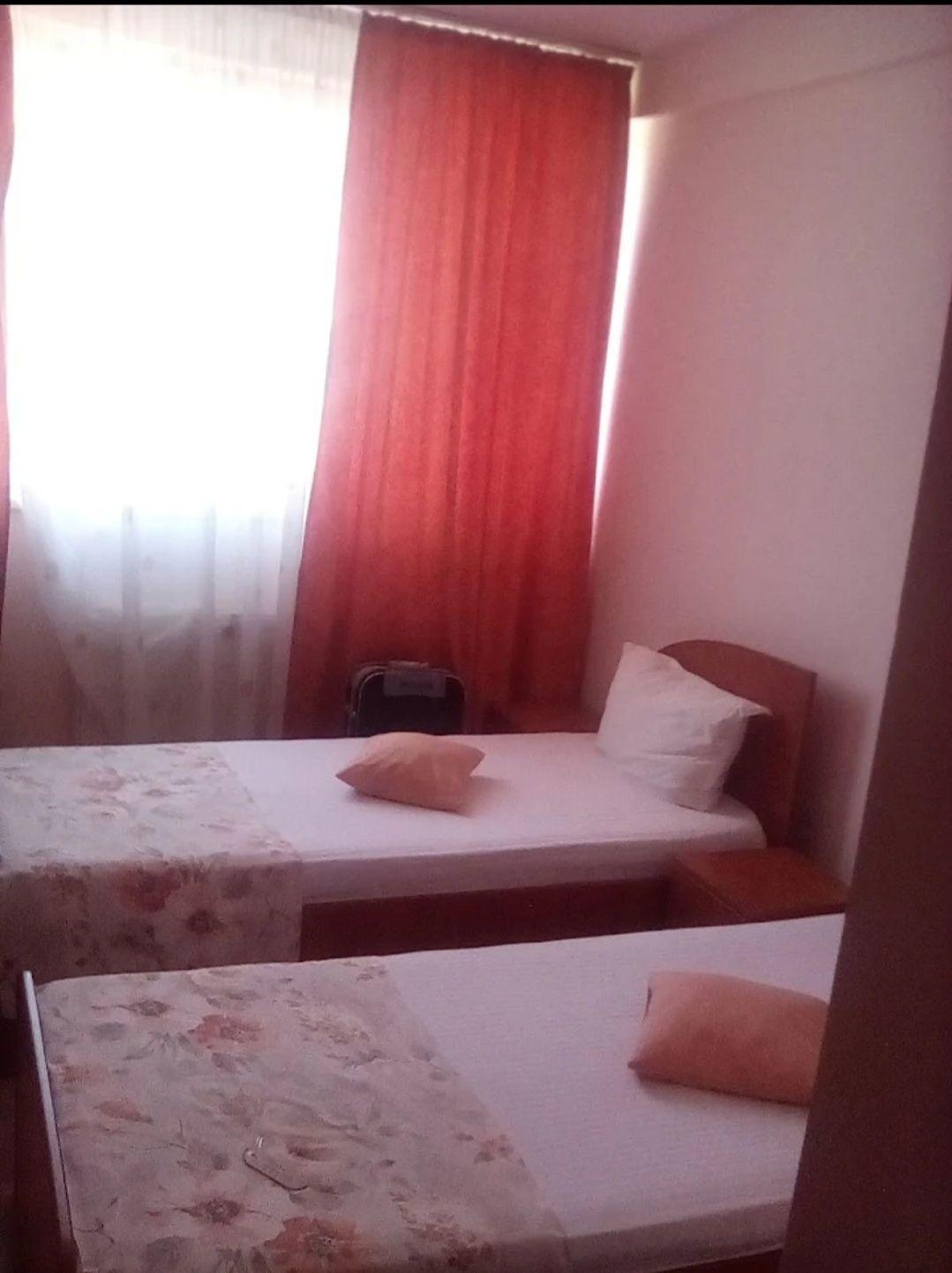 Casa Pitești,  capacitate 10 persoane - imagine 1