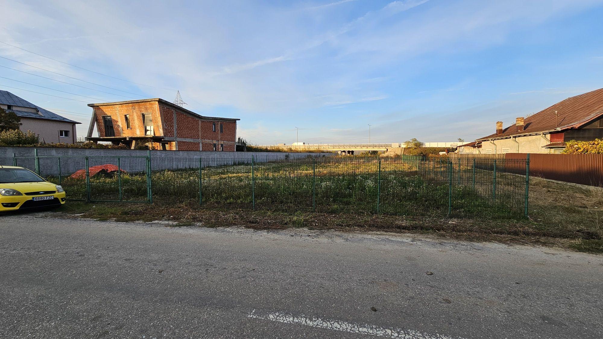 Vand teren 977 mp, intravilan, Pitesti