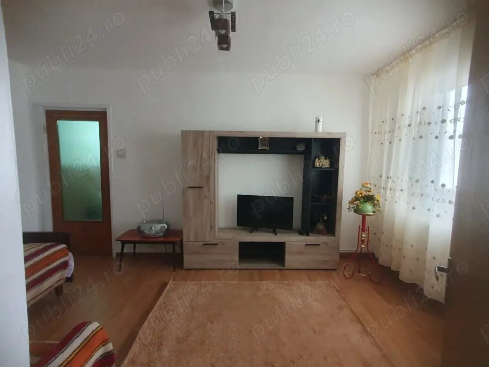 Închiriere apartament