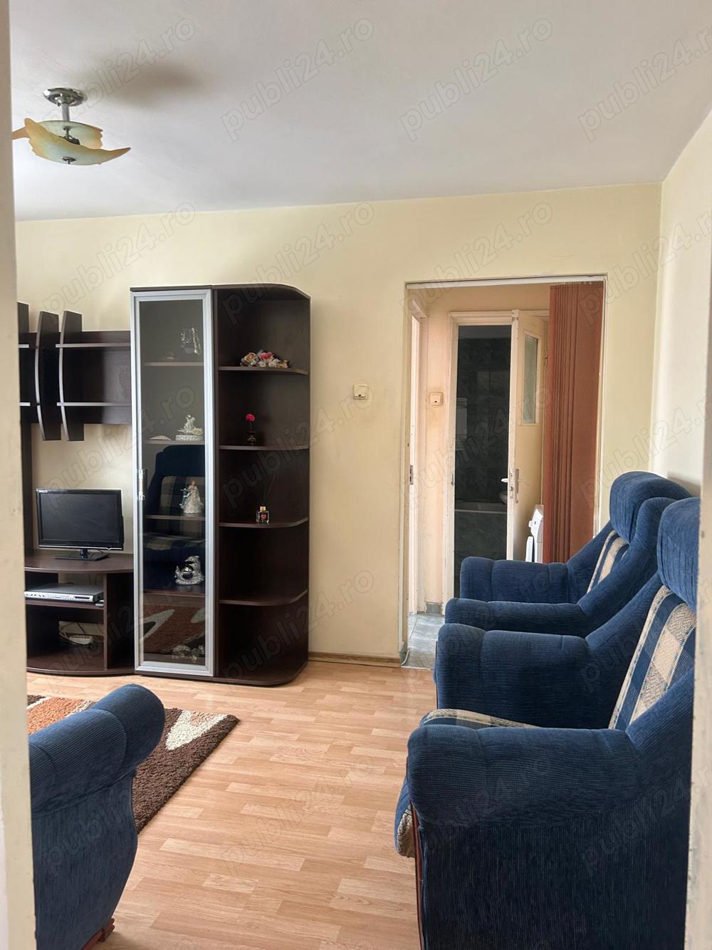 Închiriez apartament cu 2 camere, Trivale, lângă Scoala nr 13