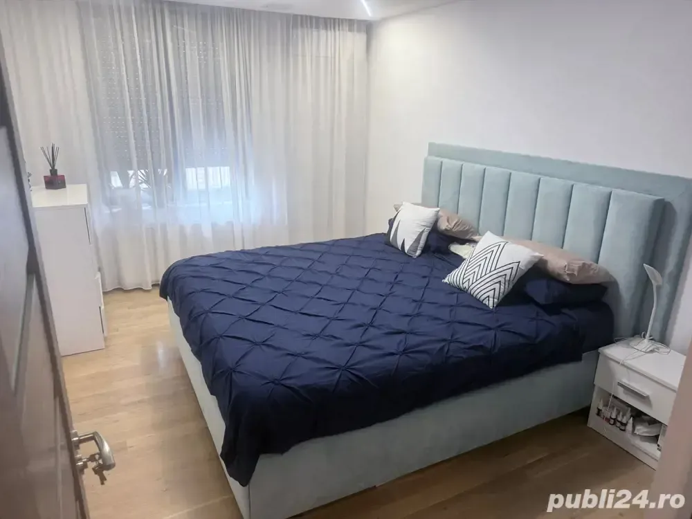 Apartament de vanzare ,2 camere,în Centru