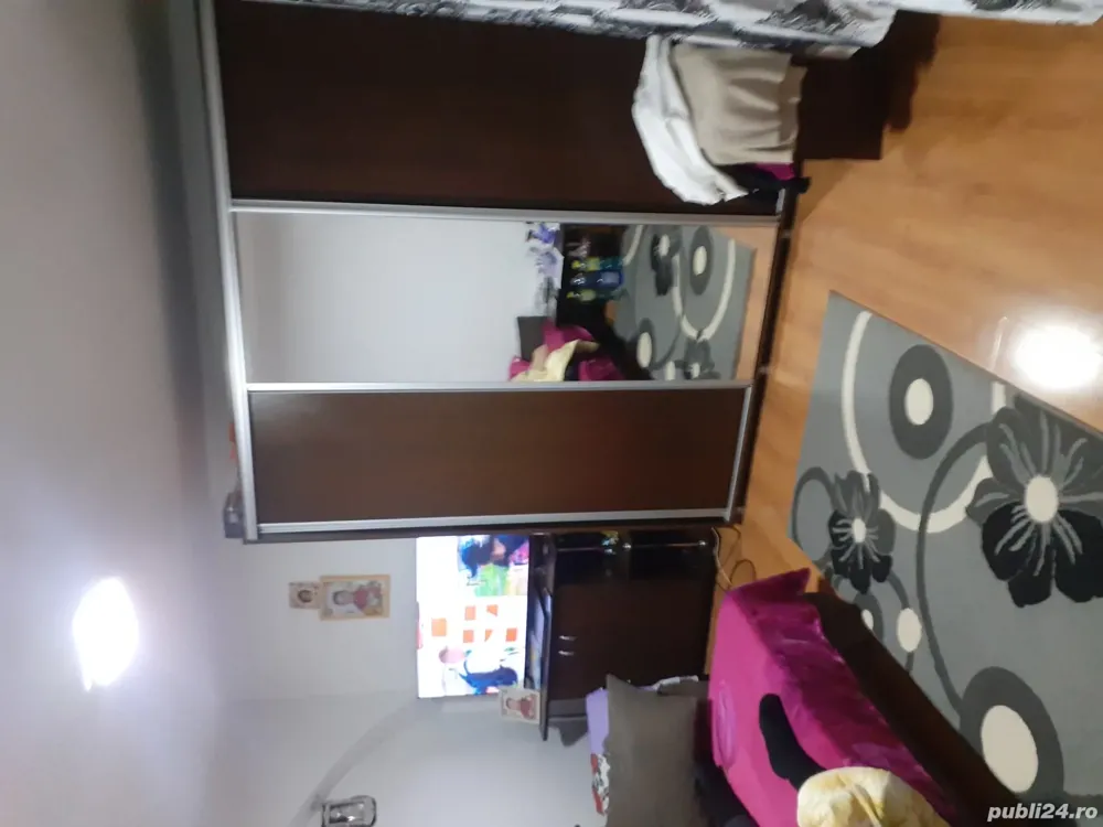 Vând  casa în Pitești  pe depozitelor  în colonia ach - imagine 1