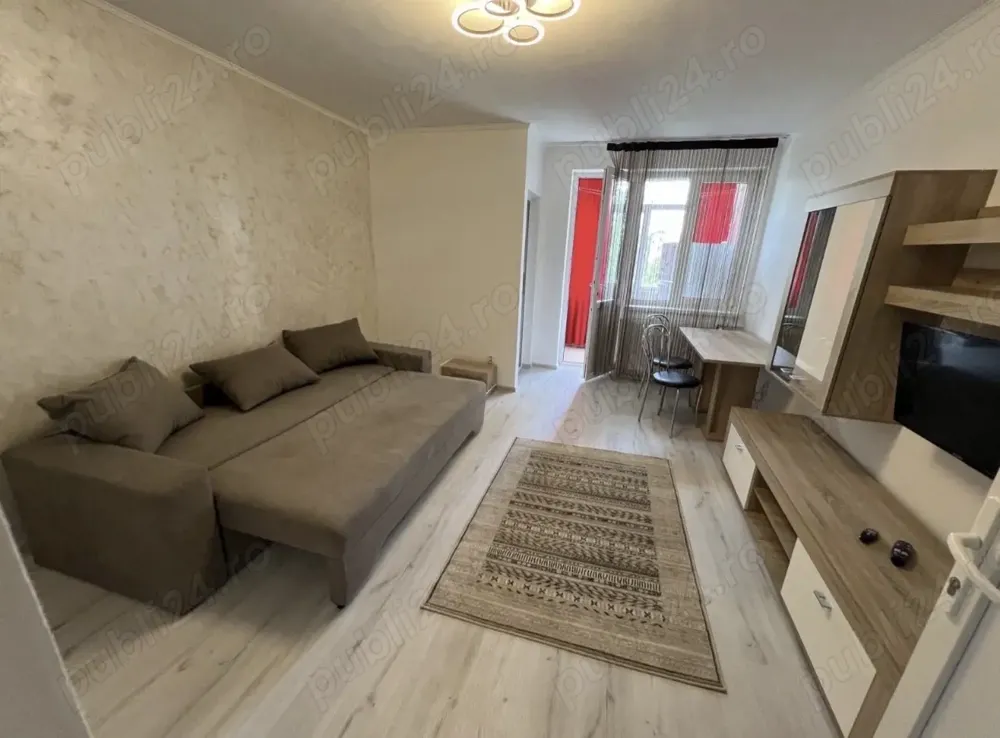 Garsoniera de vânzare