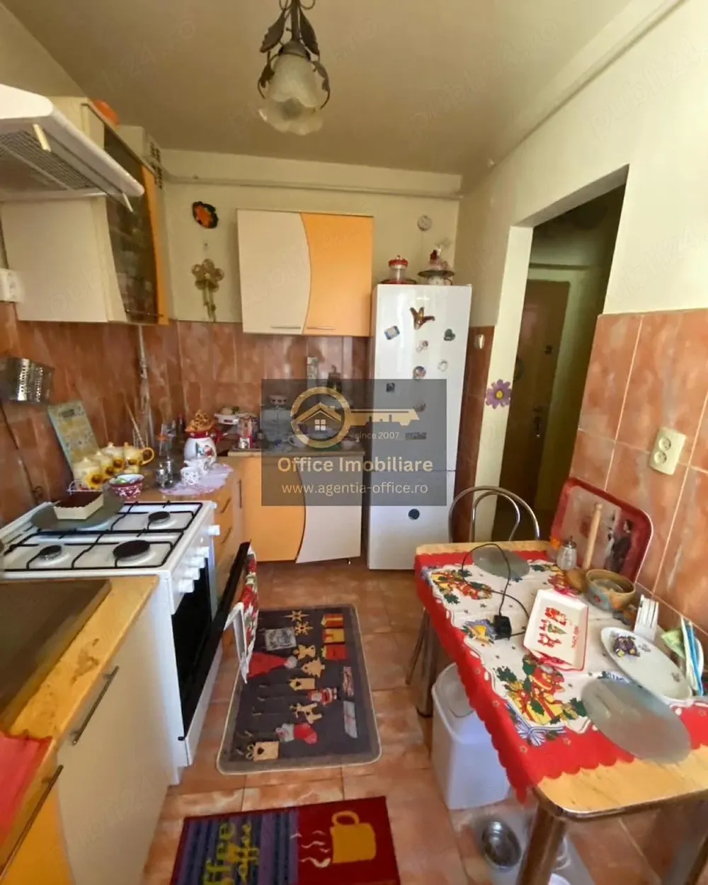 Odobescu apartament 3 camere ETAJ 1