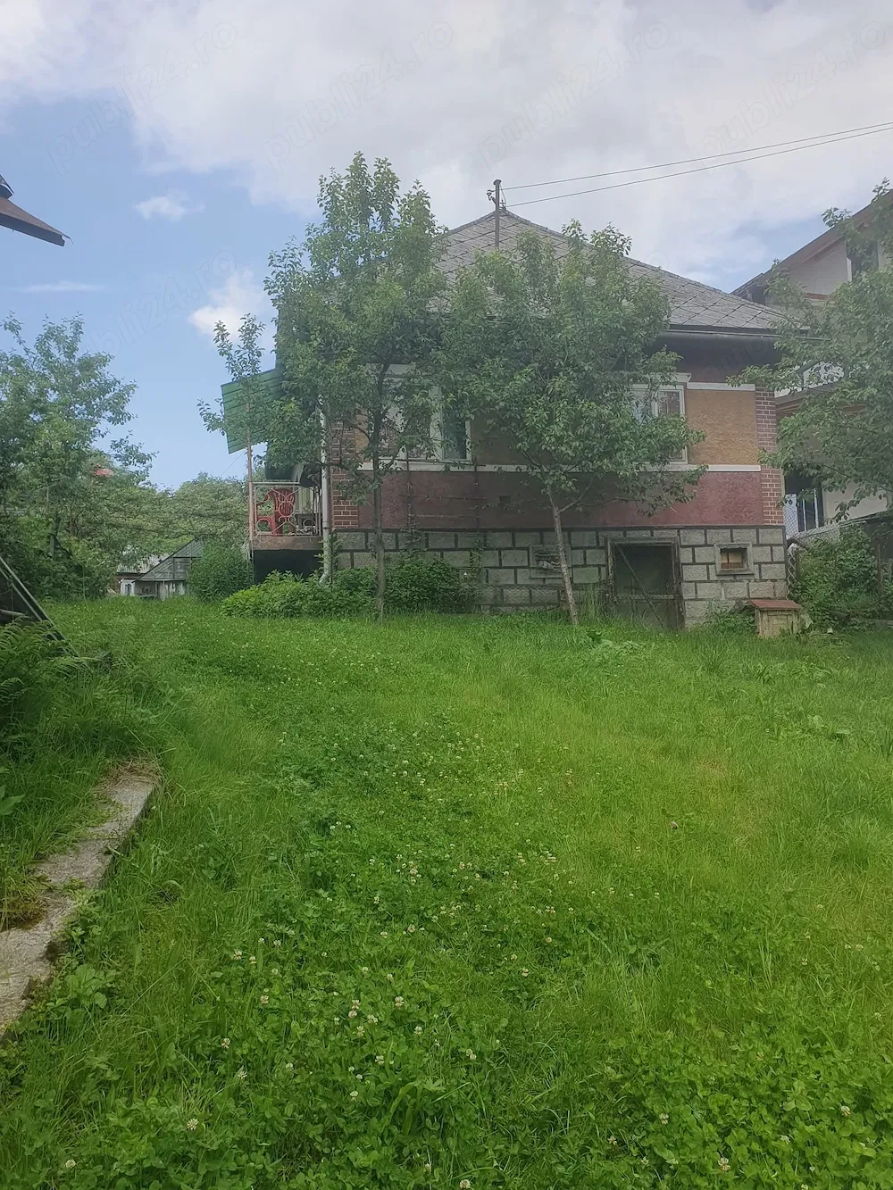 Casă de vânzare în zonă turistică - Budești, Maramureș