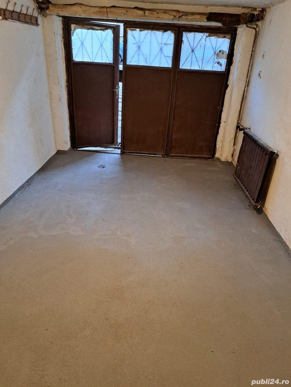 Garaj, birou, atelier, depozit ultracentral cu parcare proprie, apa si curent electric - imagine 1