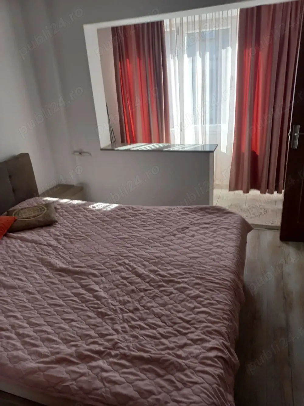Inchiriez garsoniera cf 1, zona centrala, Rm. Valcea - imagine 1