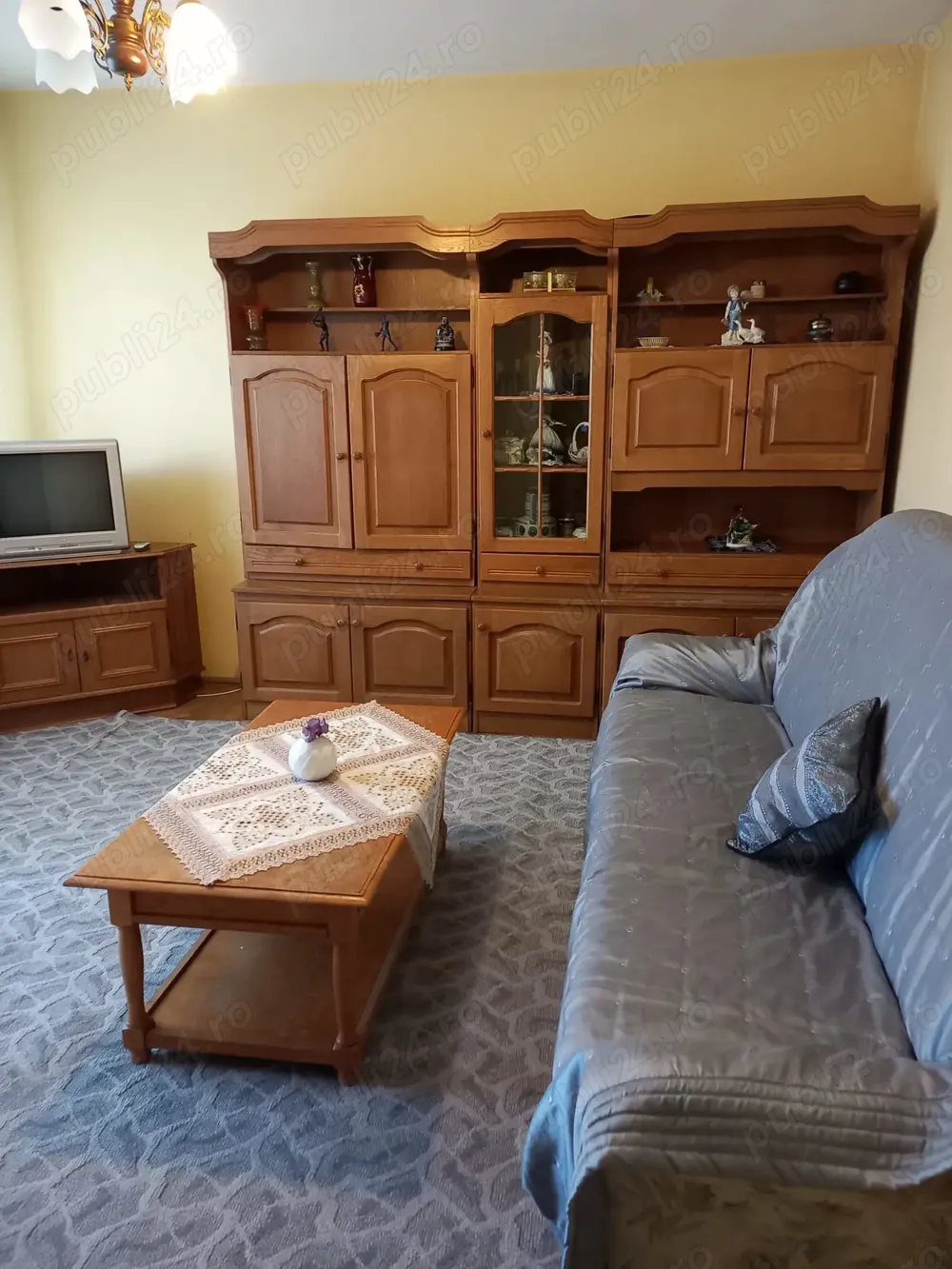 Ofer spre inchiriere apartament 2 camere ultracentral in Rm. Valcea
