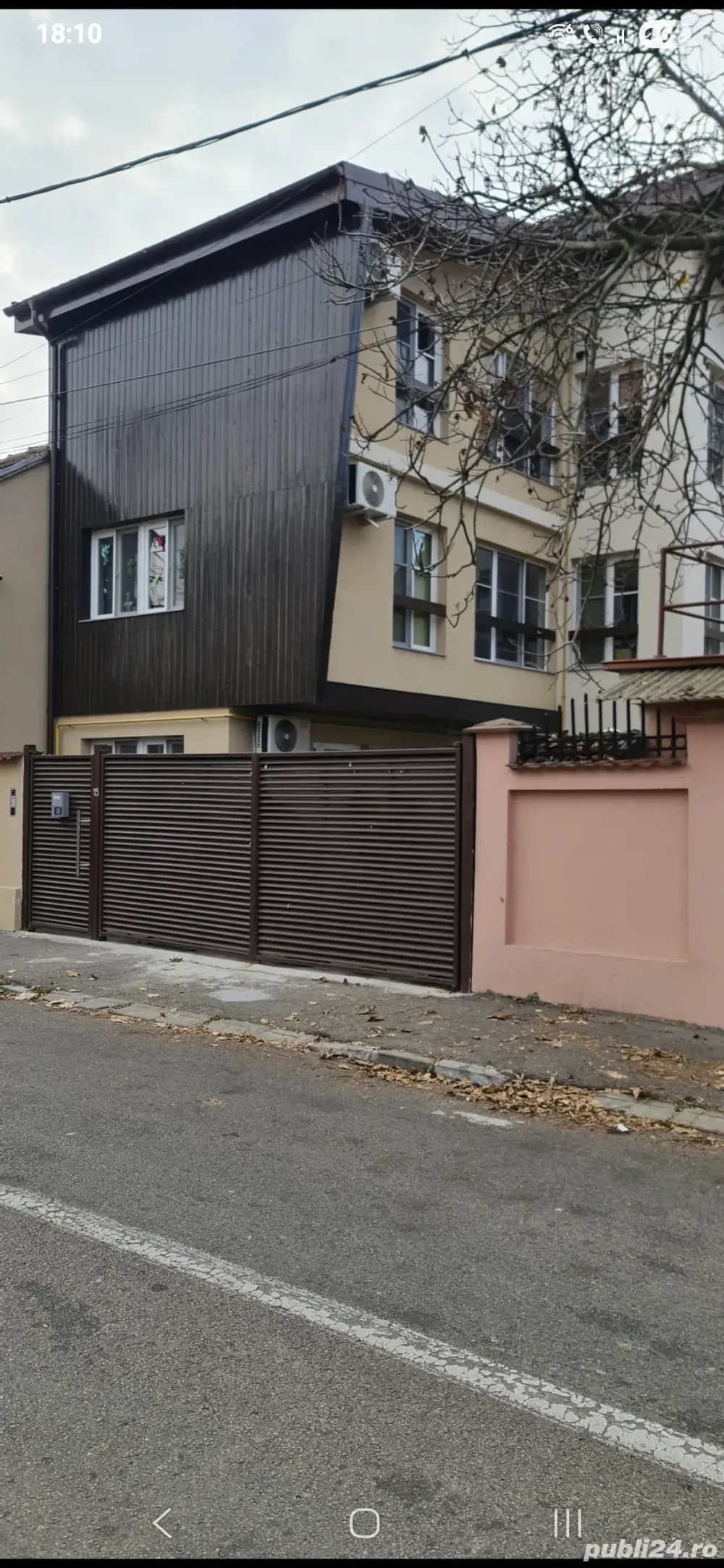 Închiriez apartament cu 3 camere la casă - imagine 1