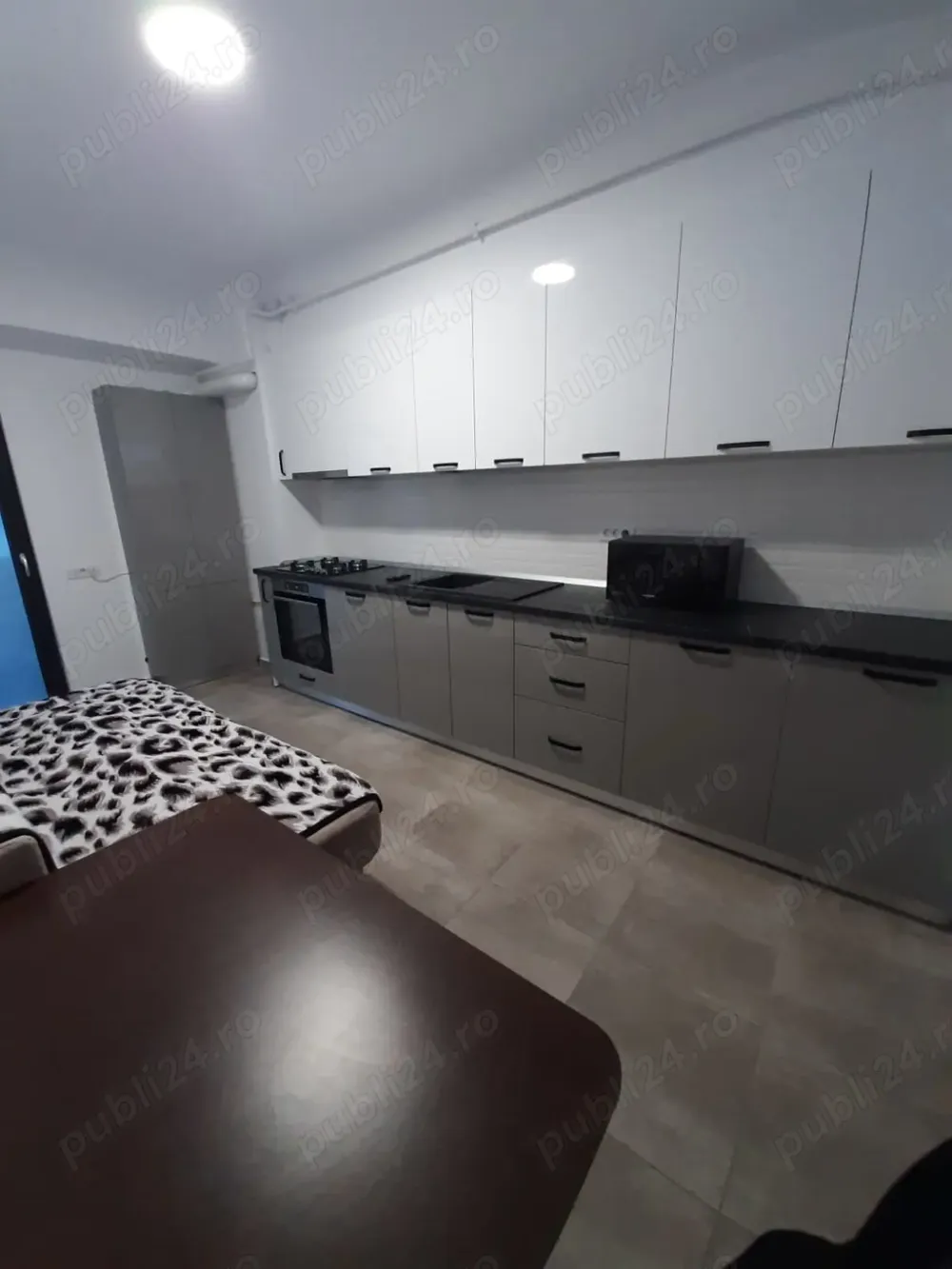 Vând apartament tip studio - imagine 1