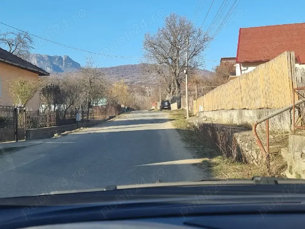Teren  1200 mp, Călimănești, Vâlcea, 20 m deschidere