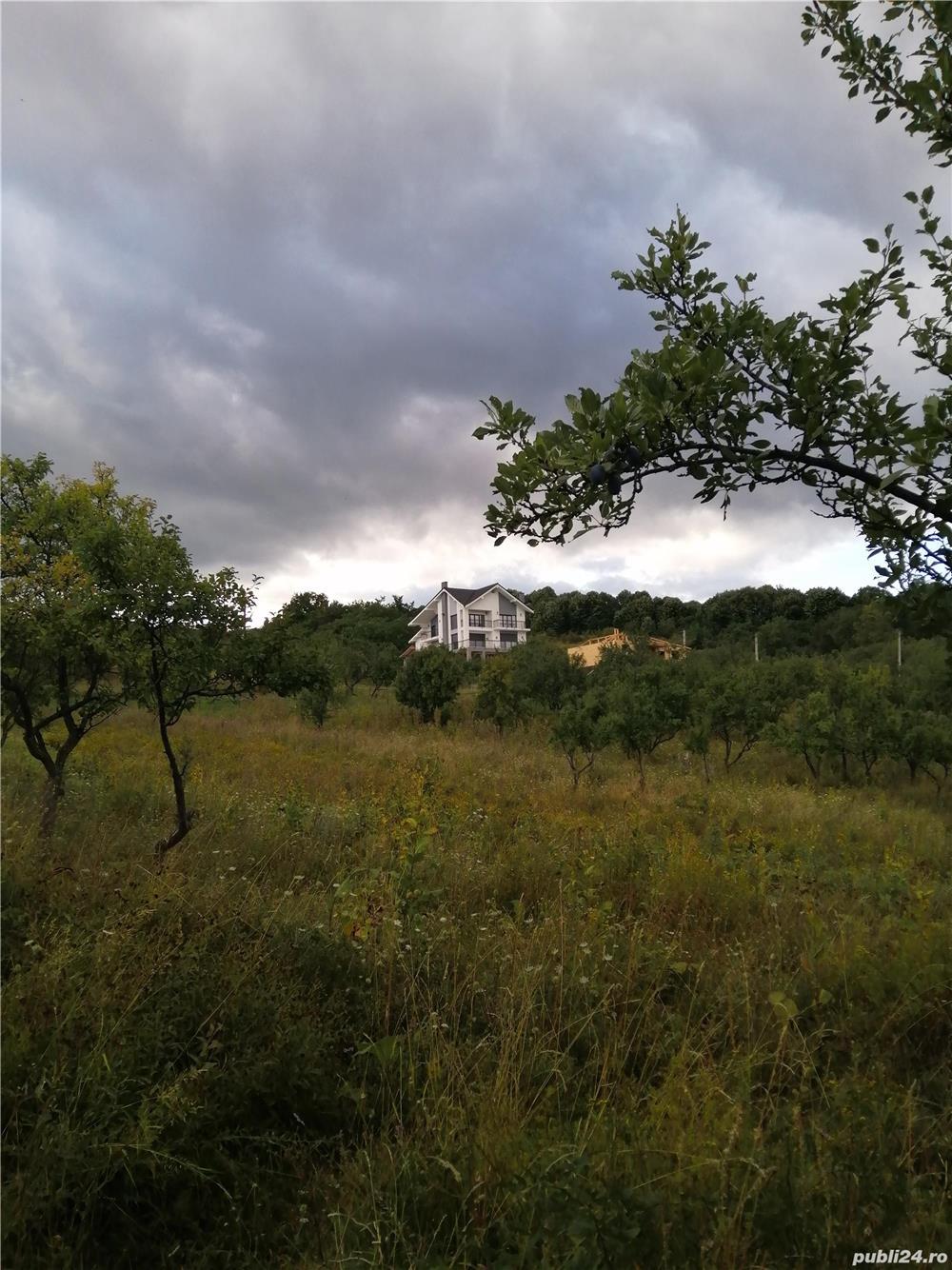 Teren de 2200 mp, situat in. Dealul Malului