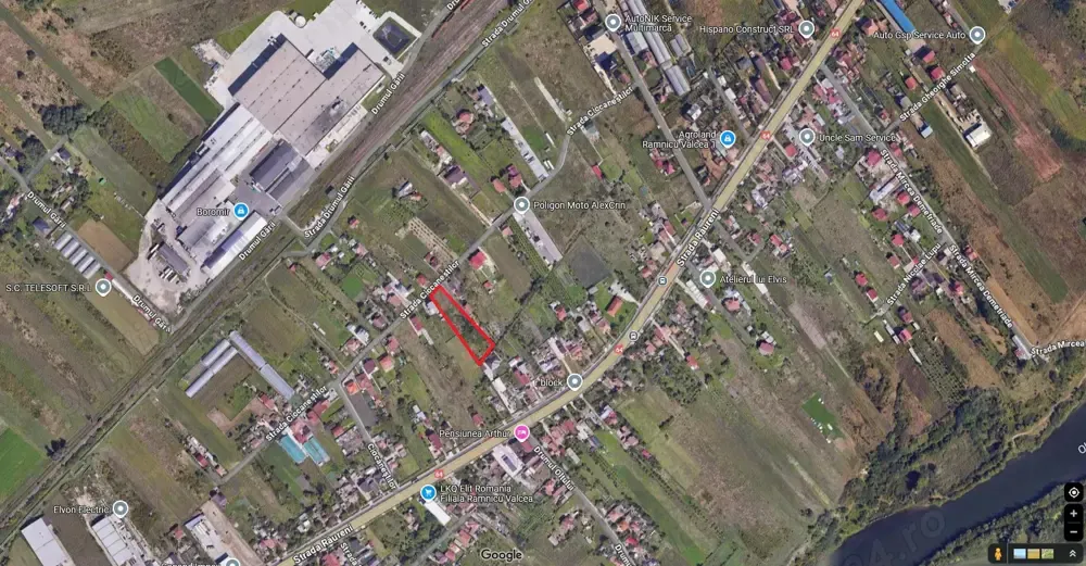 Vând teren intravilan Raureni 2540 mp