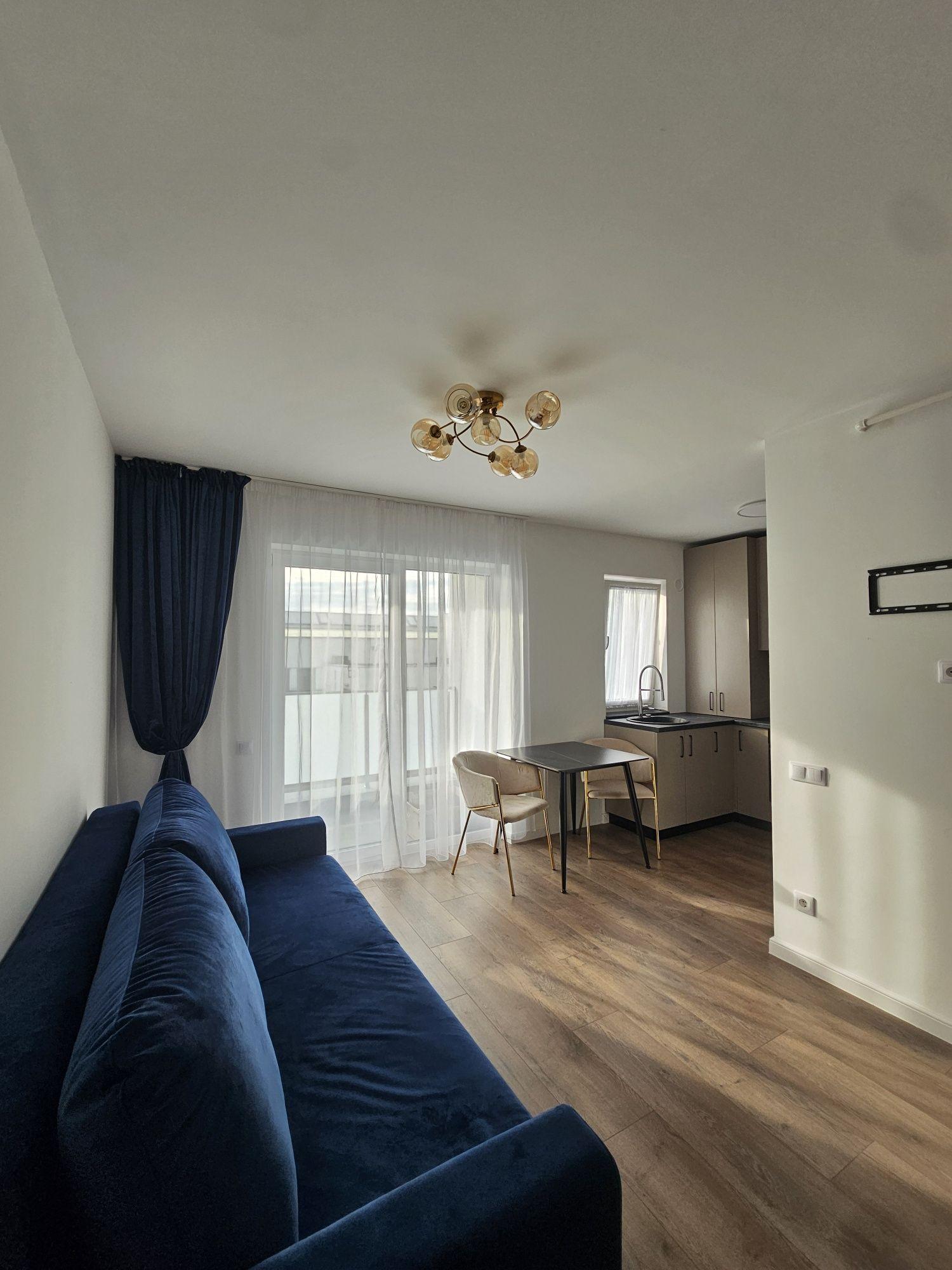 Inchiriez apartament cu 2 camere