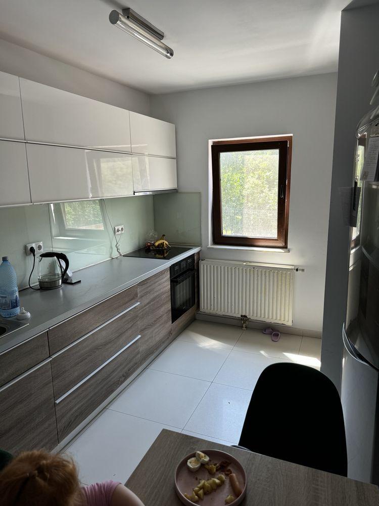 Inchiriez Apartament Hortensiei 8 - imagine 1