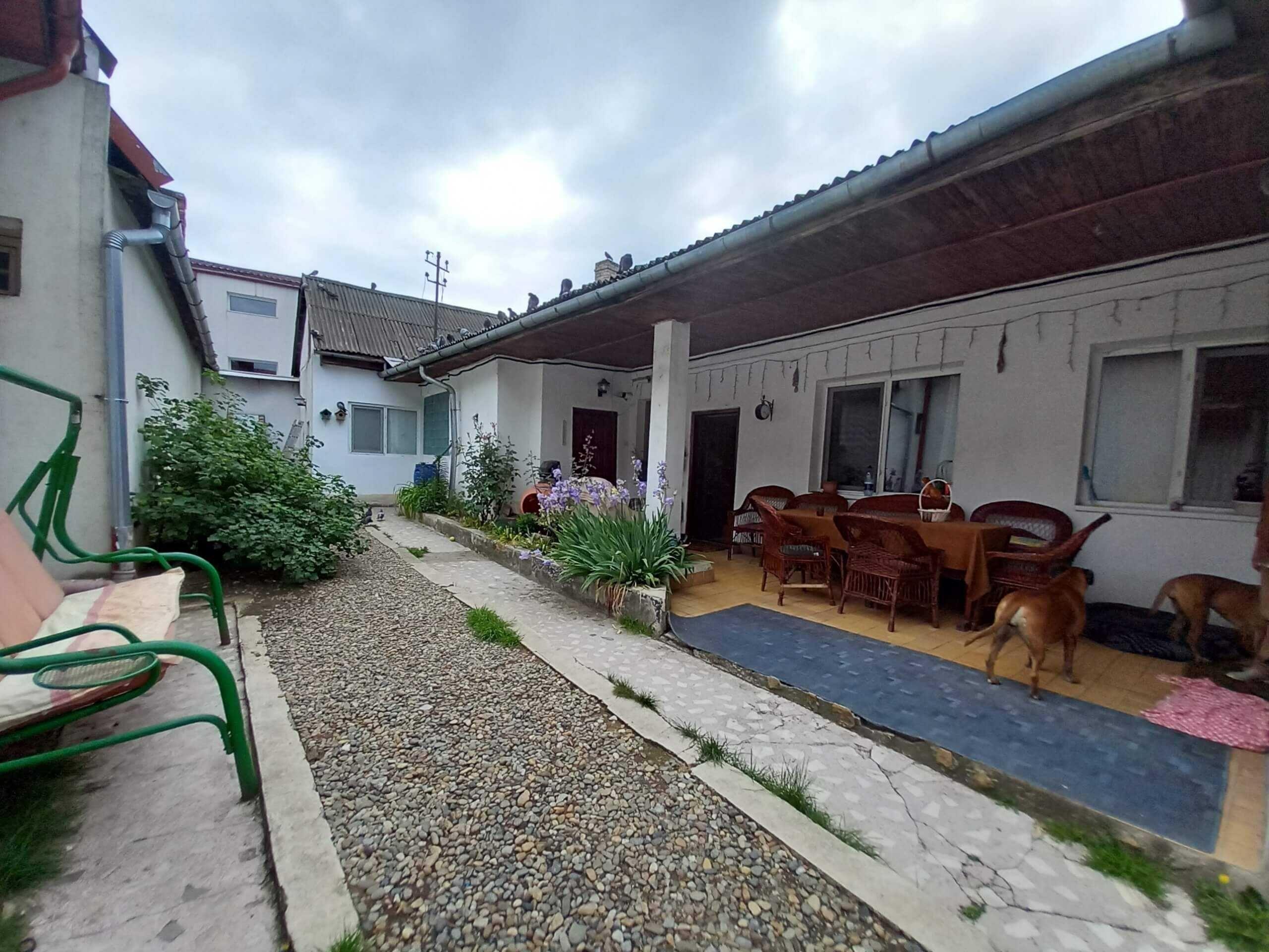 Casa de vanzare in Centru vechi al Municipiului Baia Mare - imagine 1