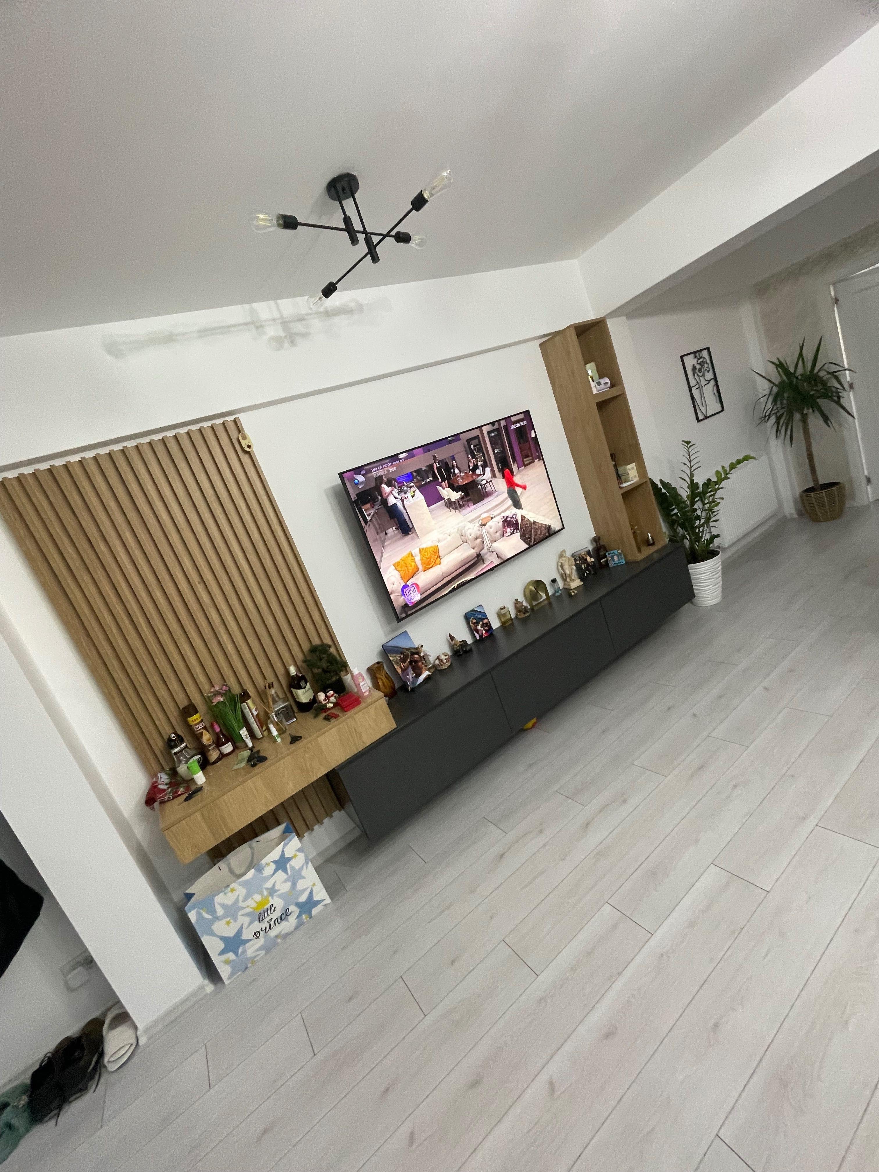 Închiriez apartament 3 camere,bloc nou,Rm.Vâlcea,Strada Ostroveni