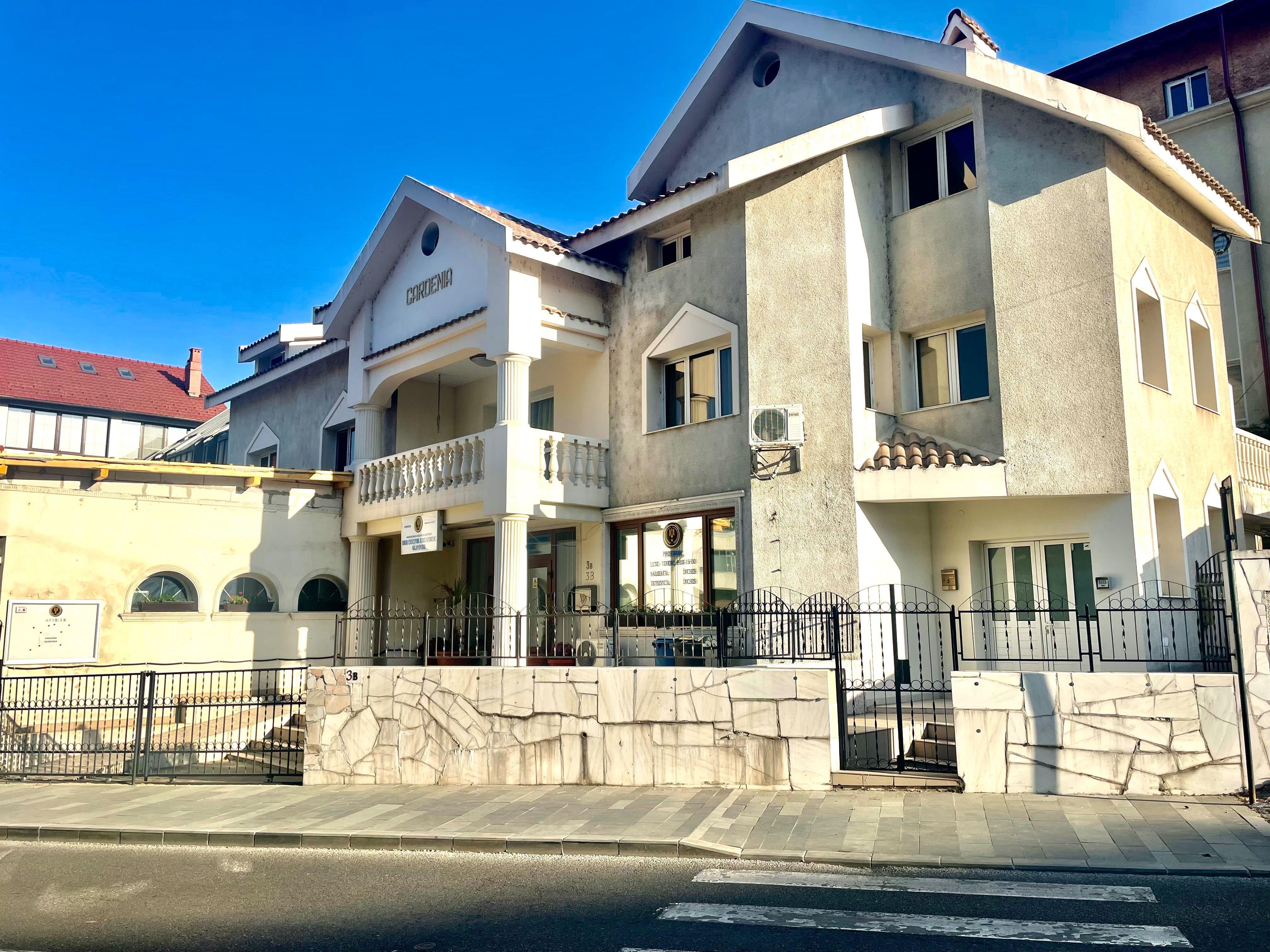 Oferta vila Ramnicu Valcea, ultracentral, LUX , Parcul Zavoi! - imagine 1