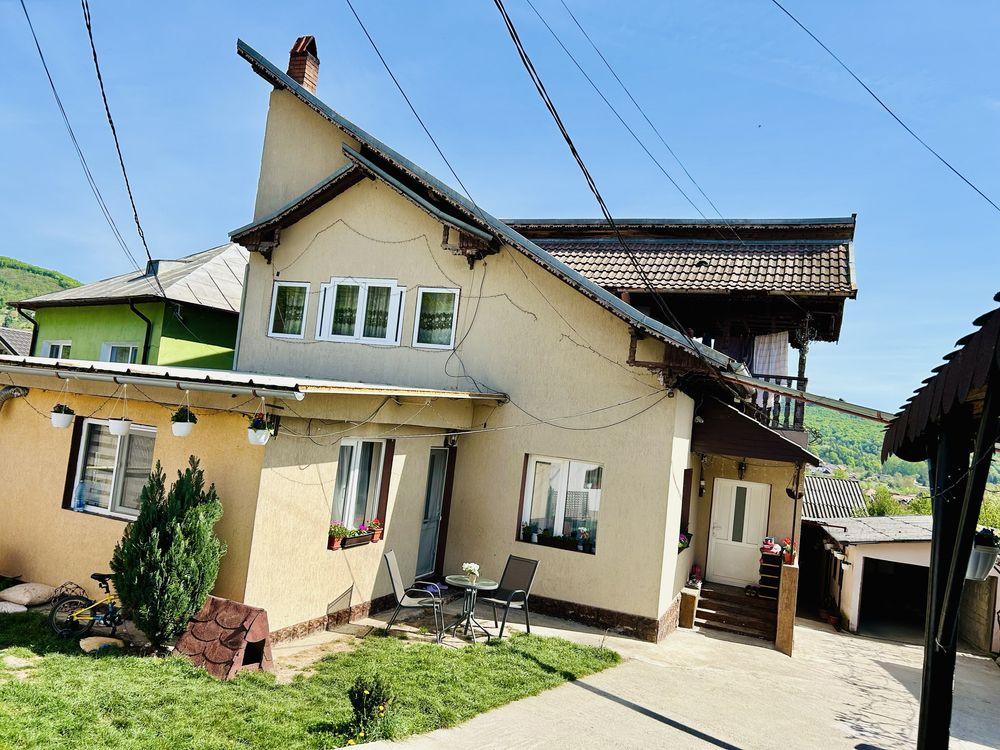 VÂND PROPRIETATE  Livadă + grădină 1680 teren