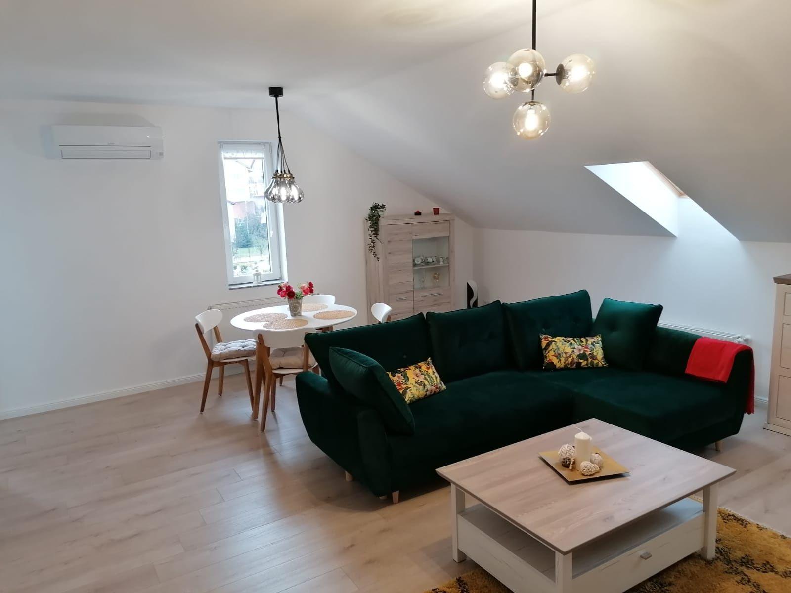 Apartament cu doua camere de închiriat - imagine 1