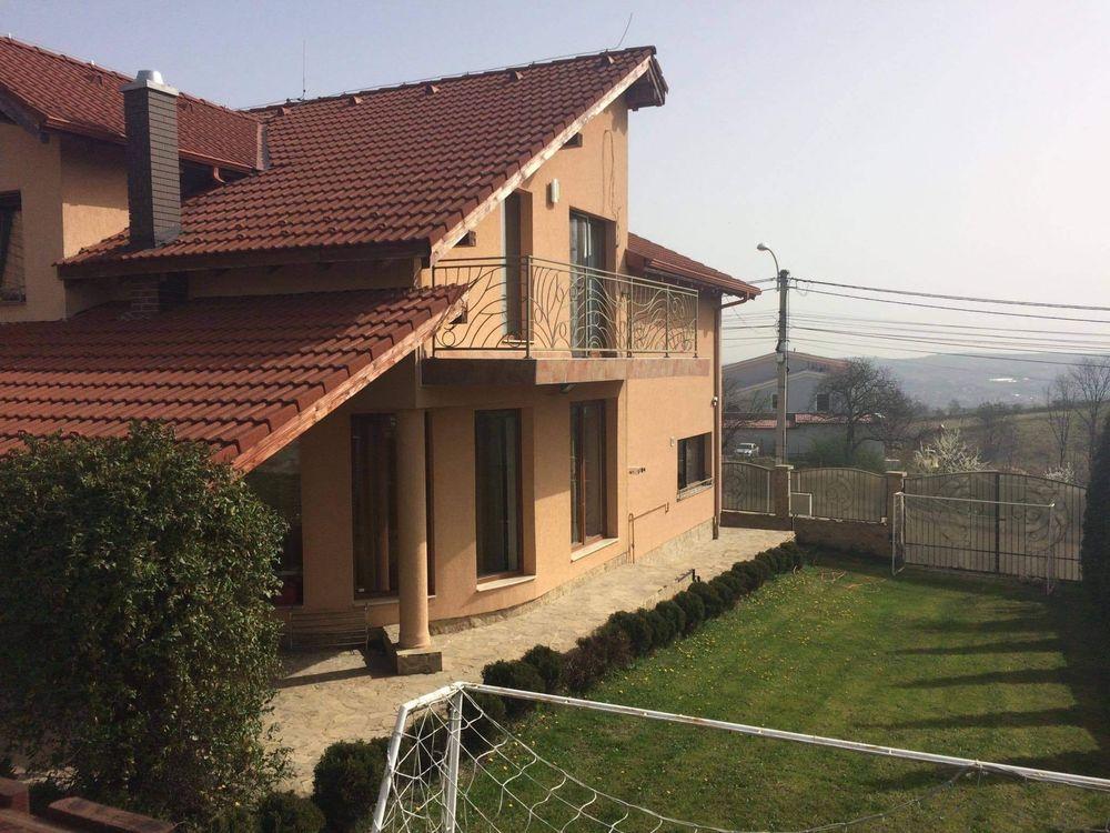 Inchiriez vila in Buna ziua, strada Macesului langa Lidl - imagine 1