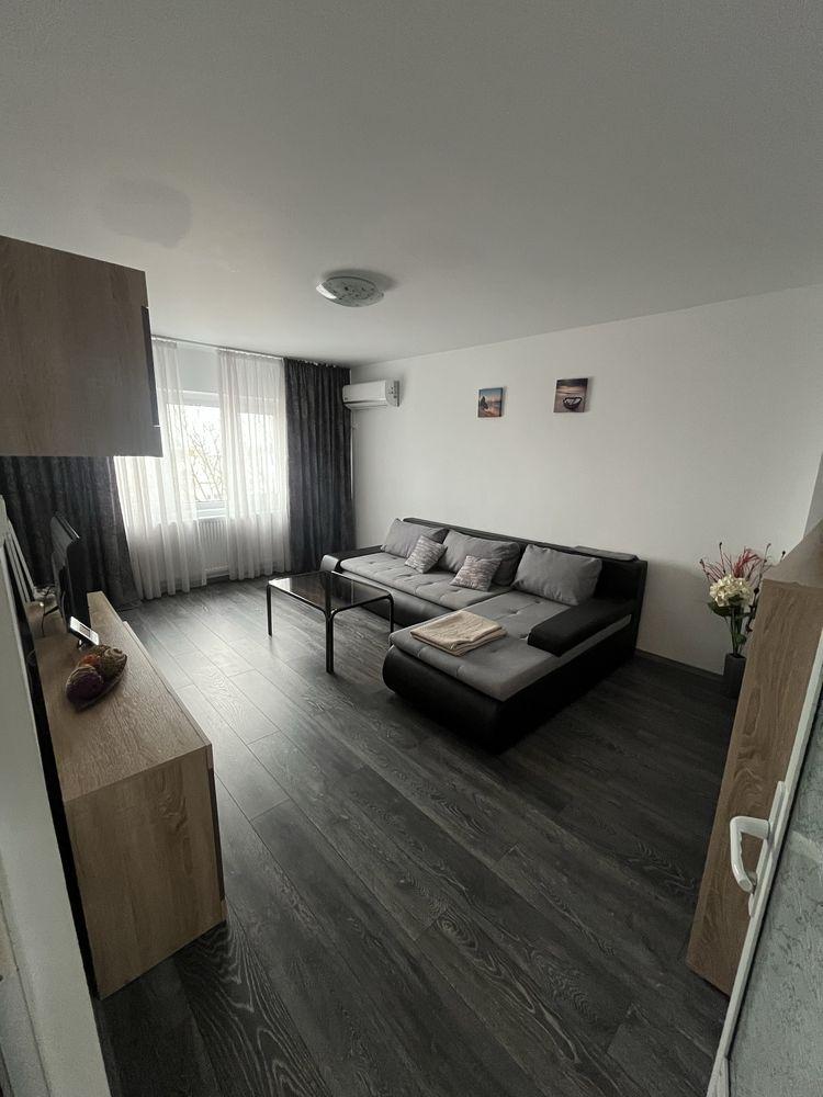 Apartament 2 camere - Faleza nord - imagine 1