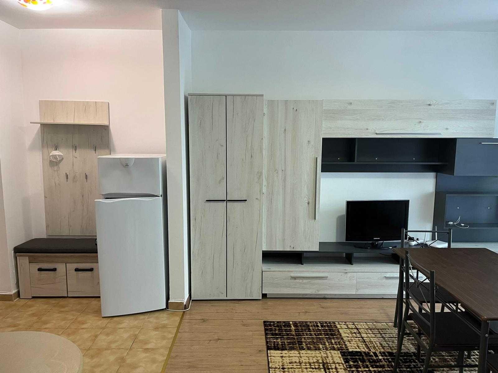 Apartament de inchiriat