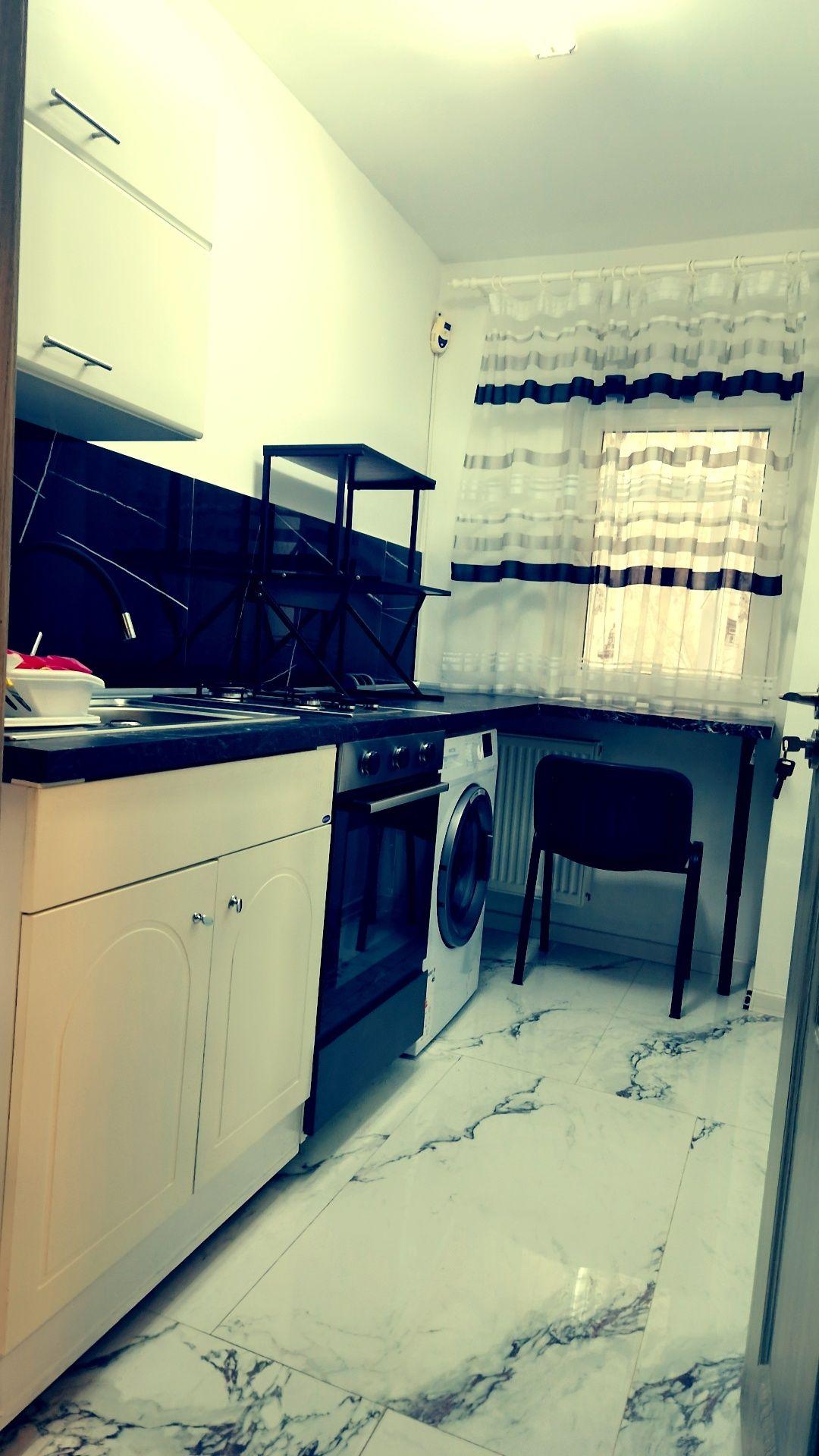 Închiriez garsoniera Tineretului - imagine 1