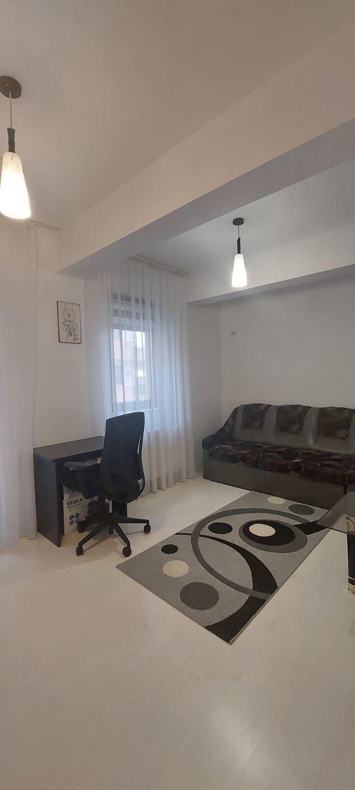 Inchiriez garsoniera dubla - Complex Confort Urban