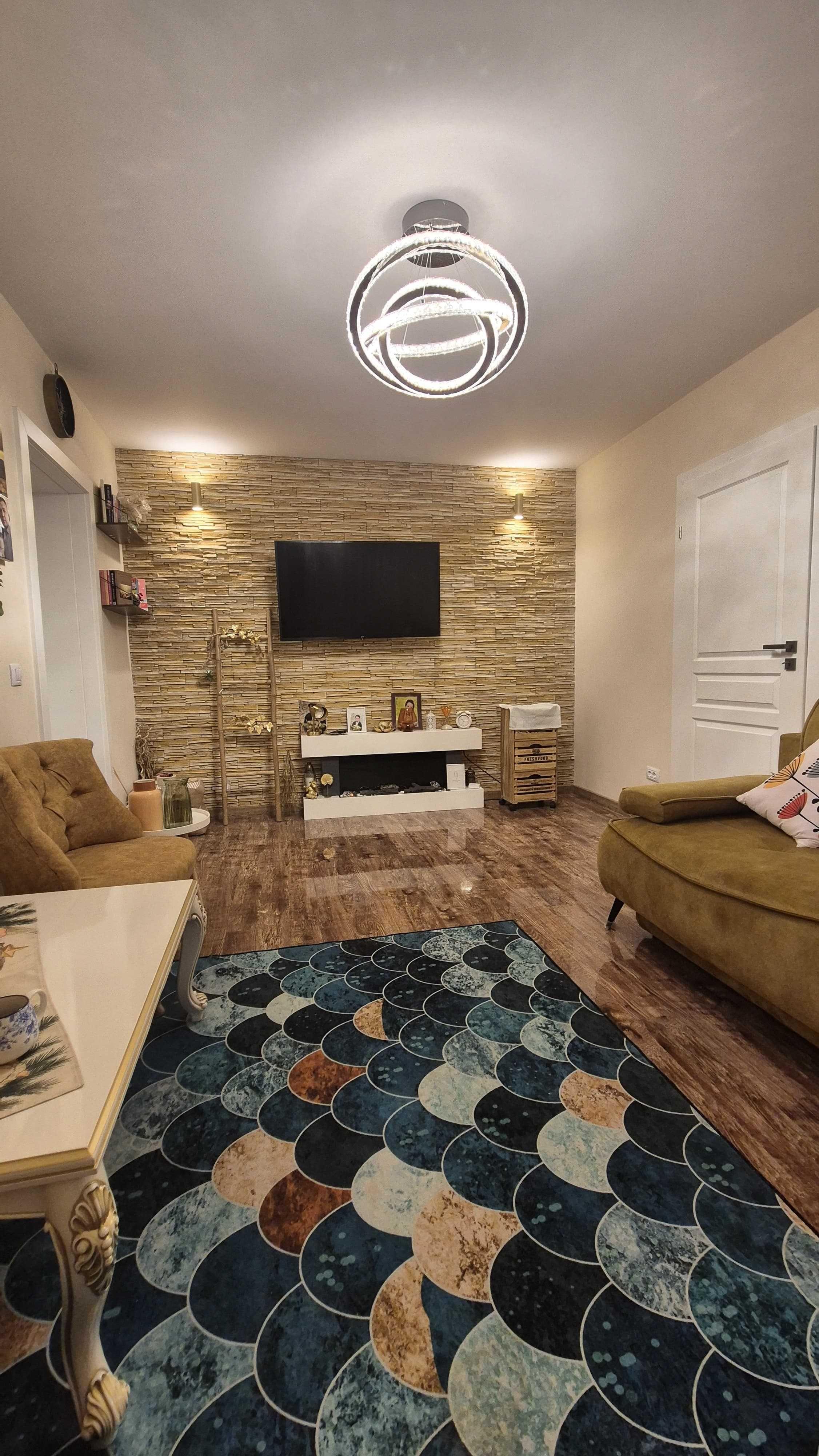 Apartament 3 camere Podu Roșu/ Splai Bahlui