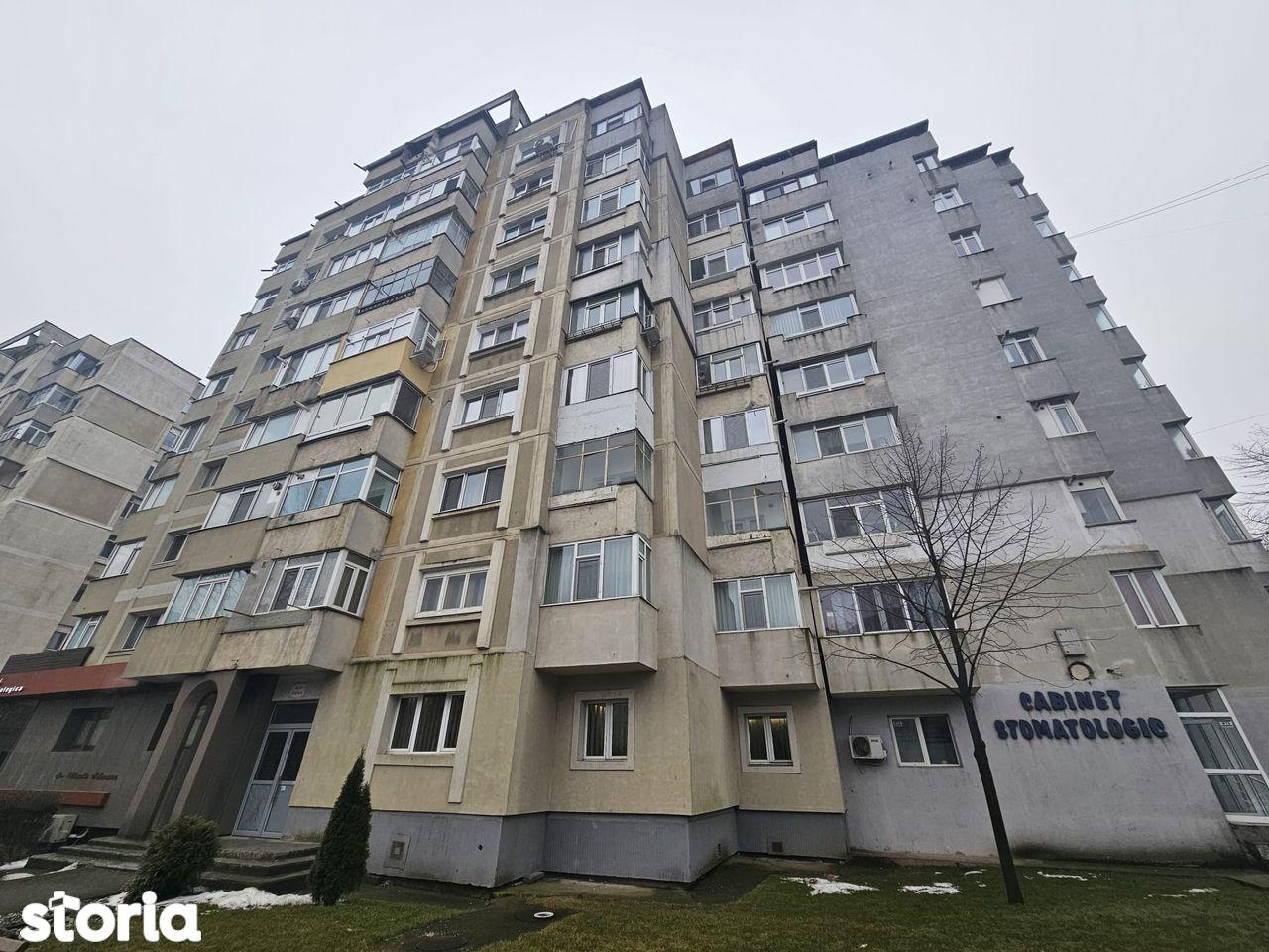 Apartament 4 camere/Spatiu Birouri