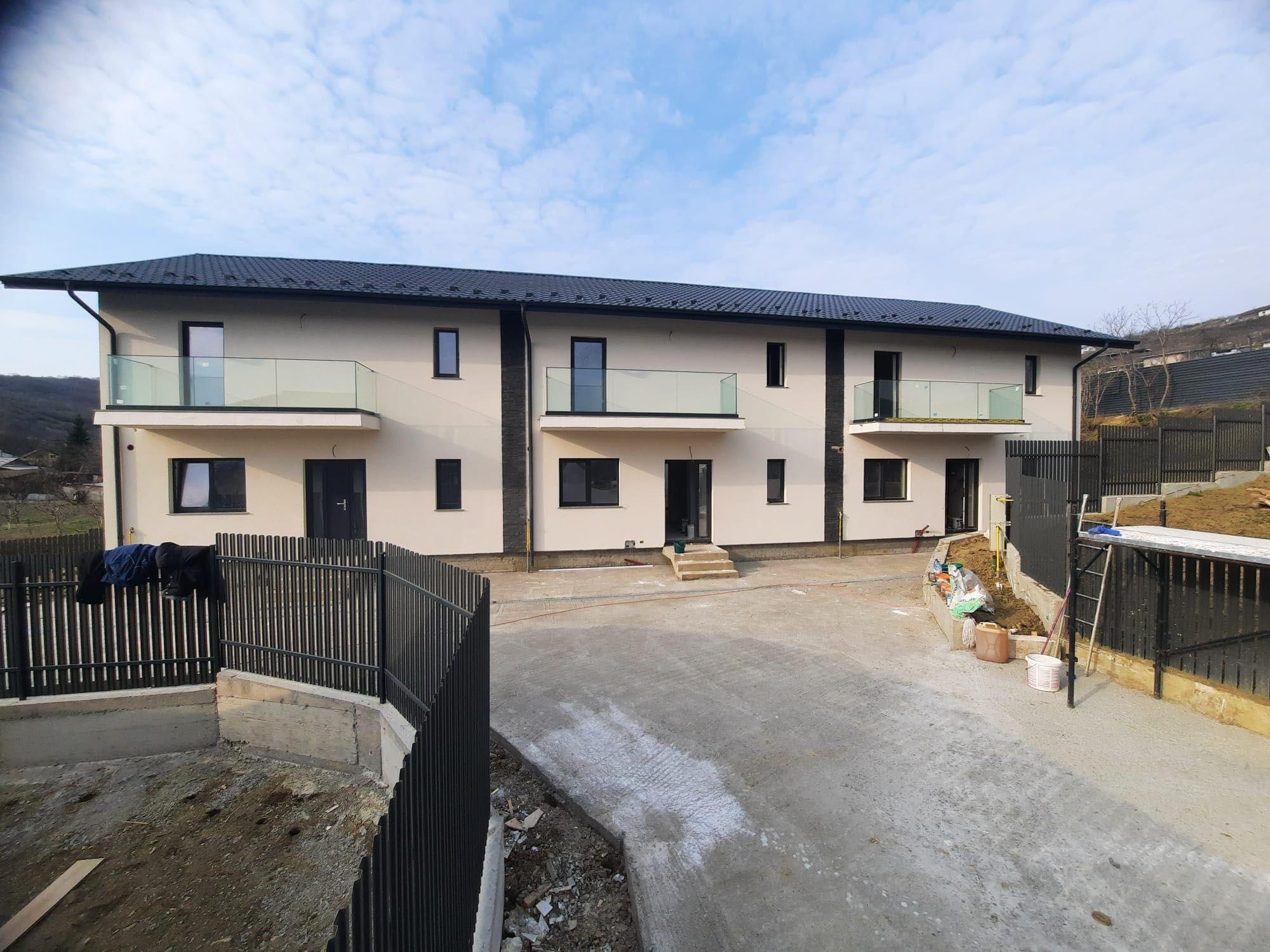 Casă De Vânzare Tomesti-Iasi