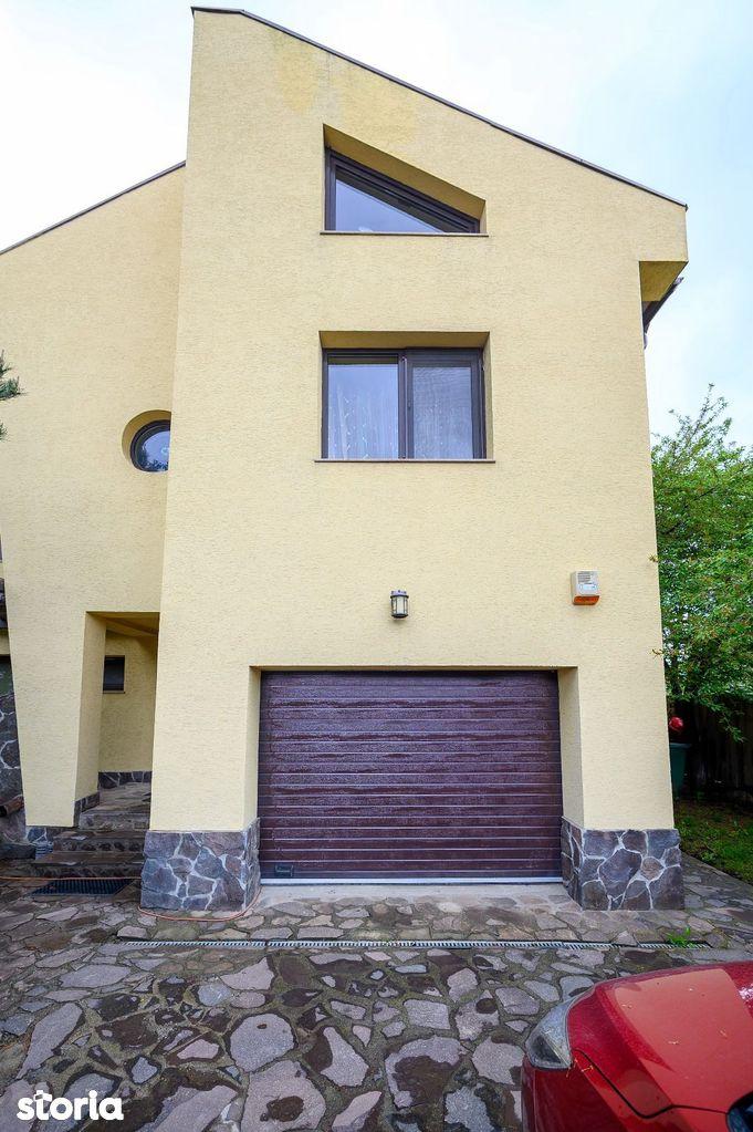 Casa 240 mp, teren 806 mp, platou Galata