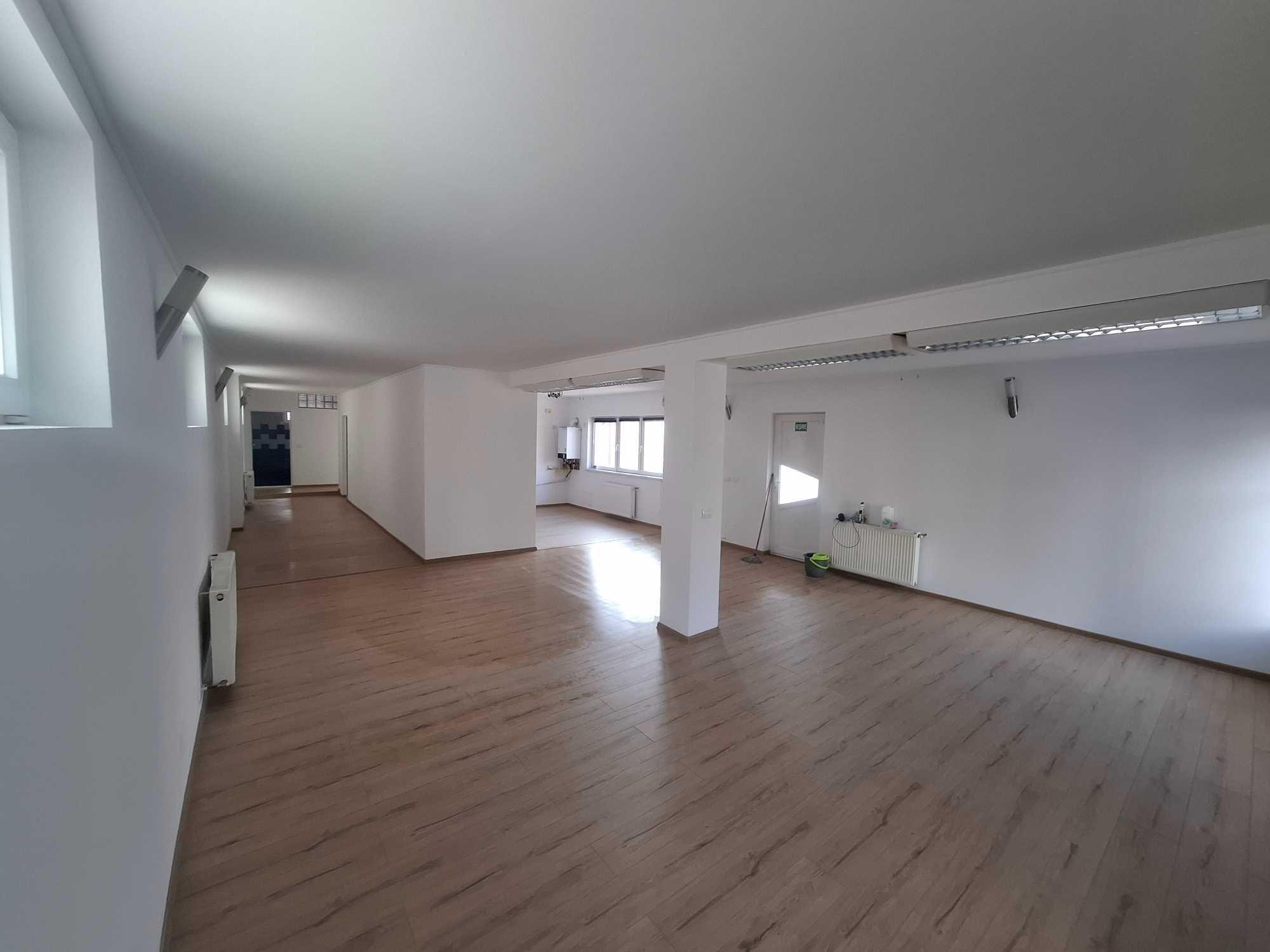 Spatiu de inchiriat 130 mp zona Palas