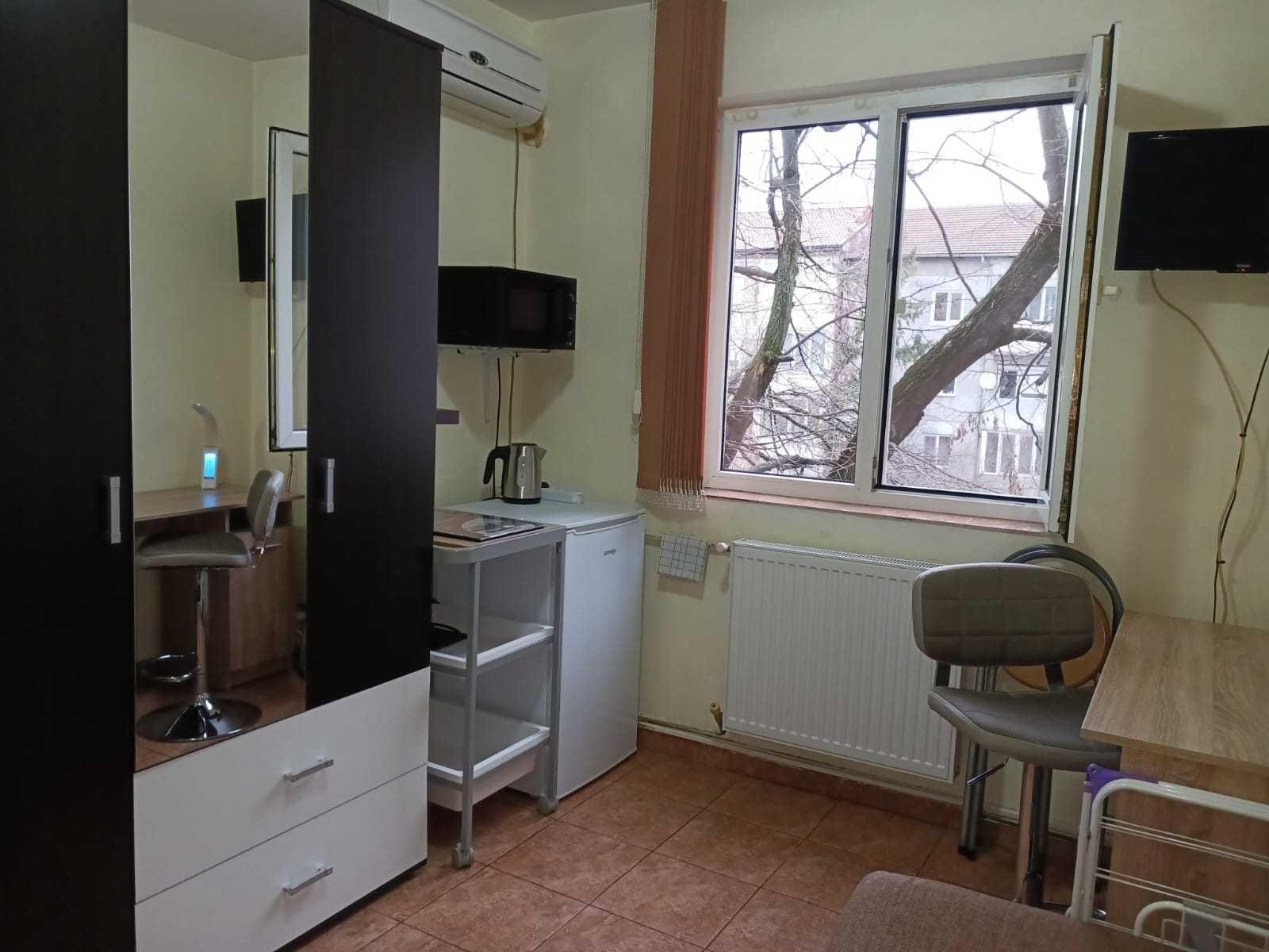 Vând  garsoniera - imagine 1