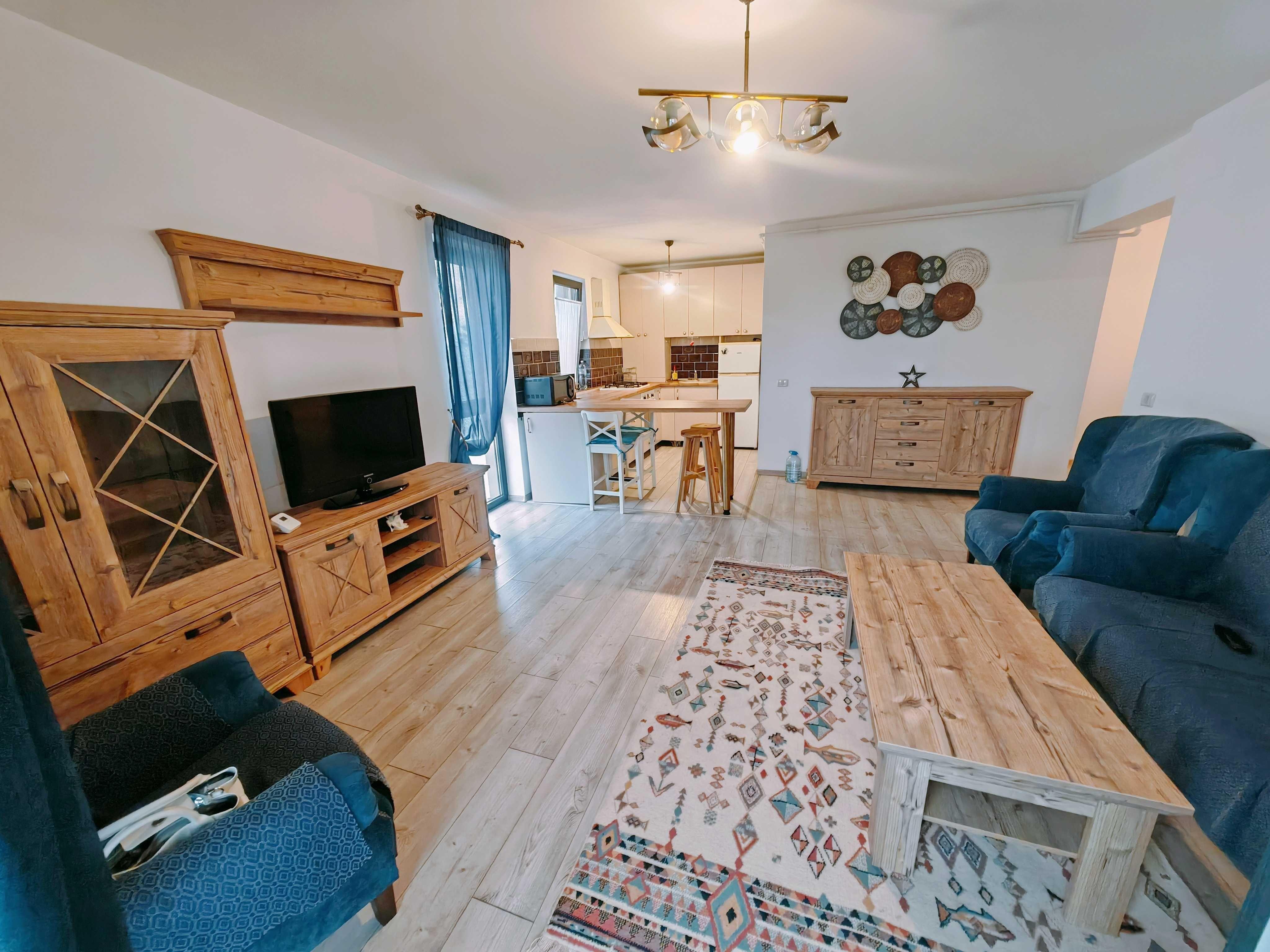 PROPRIETAR:vinde apartament cu 2 camere