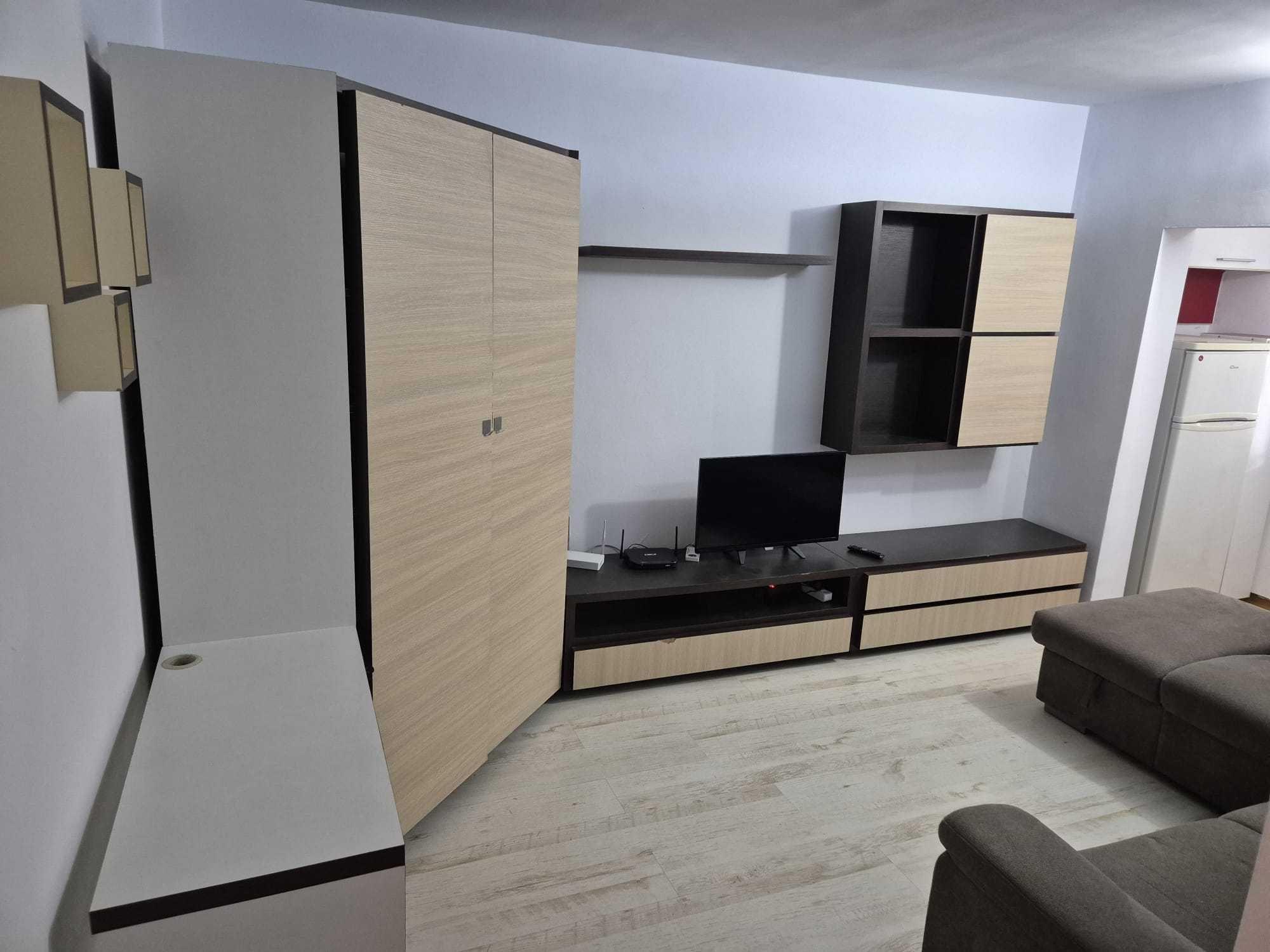 Garsoniera/Apartament cu 1 camera de inchiriat direct de la Proprietar Calea Martirilor (Girocului) Parter inalt
