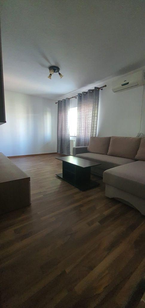 Inchiriere ap 2 camere decomandat zona Iulius Mall Lipovei