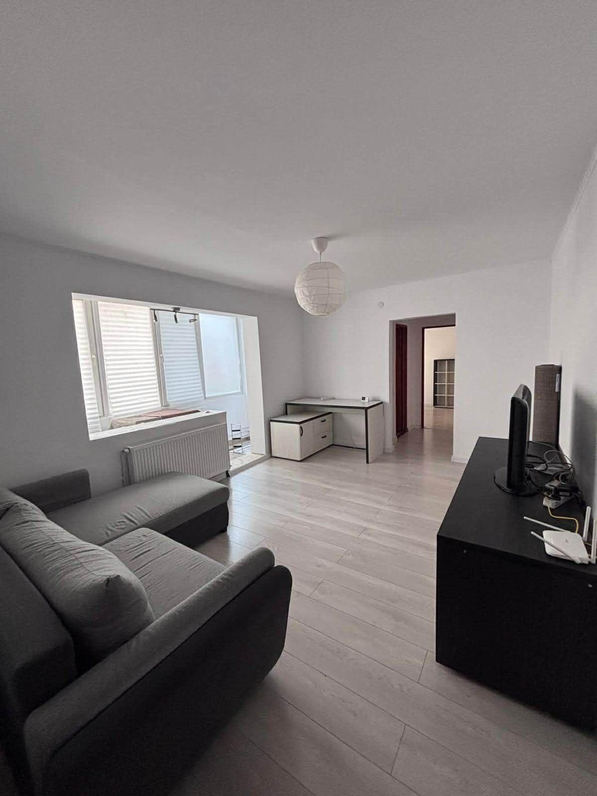 Apartament 2 camere de închiriat – aproape de Complexul studențesc