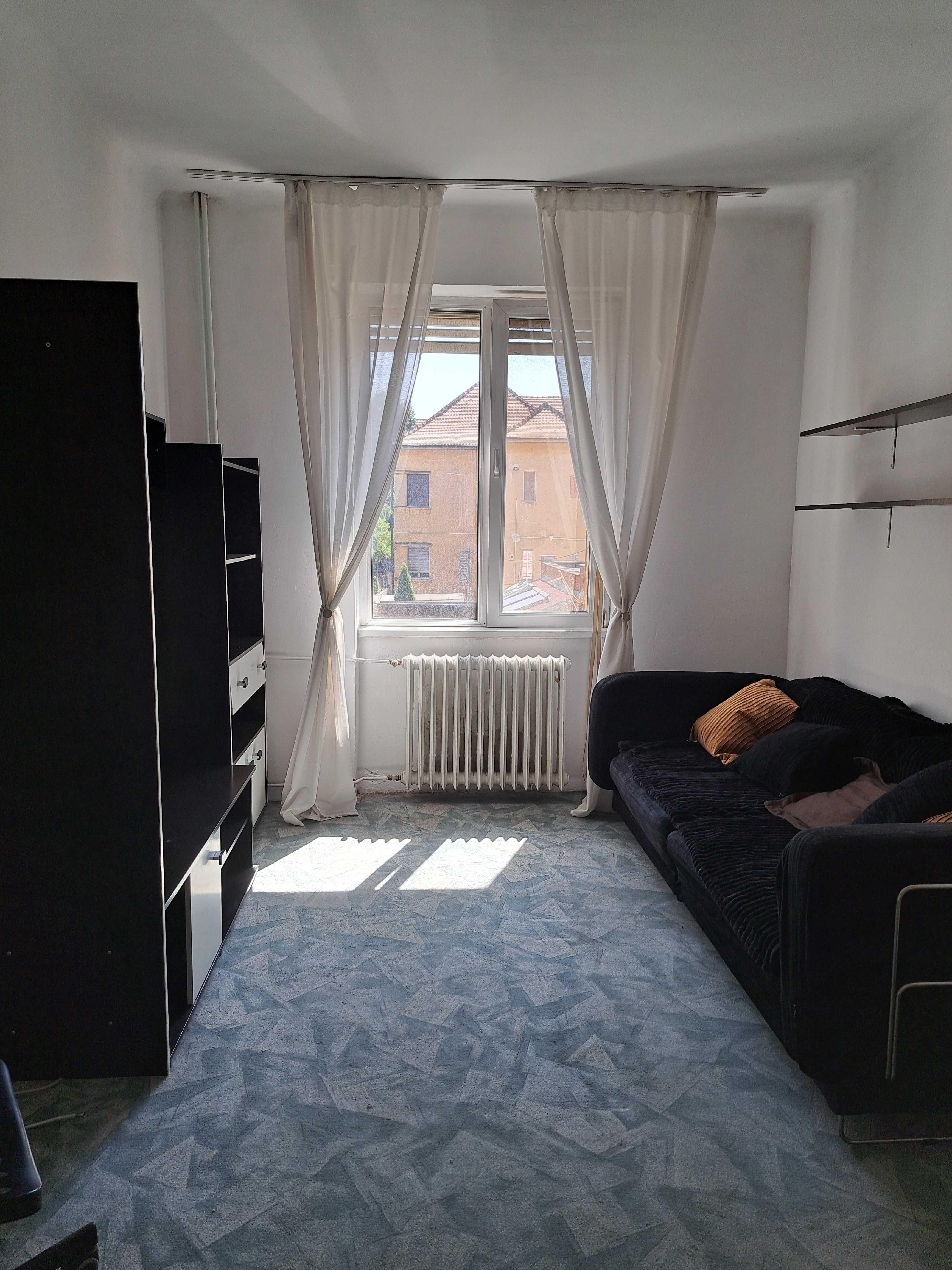 Proprietar/2 camere/Medicina/Central